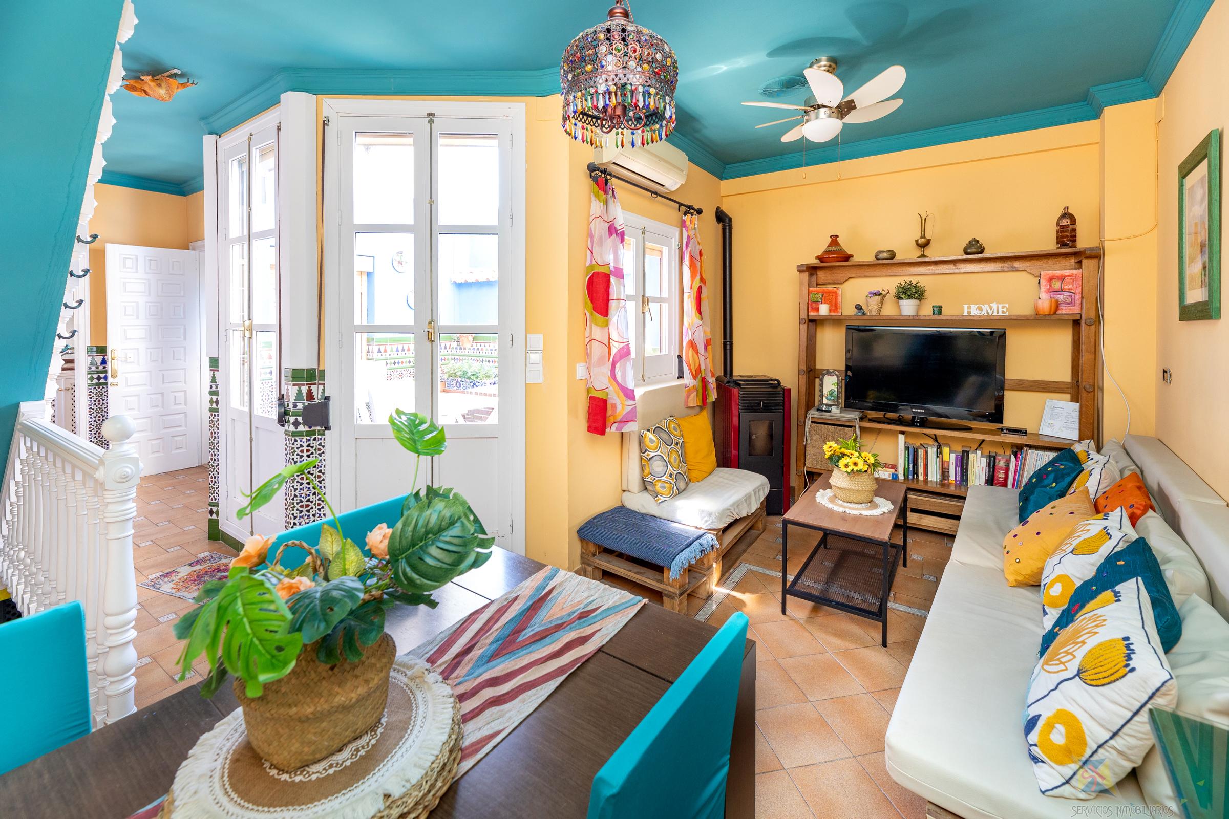 For sale of villa in Granada