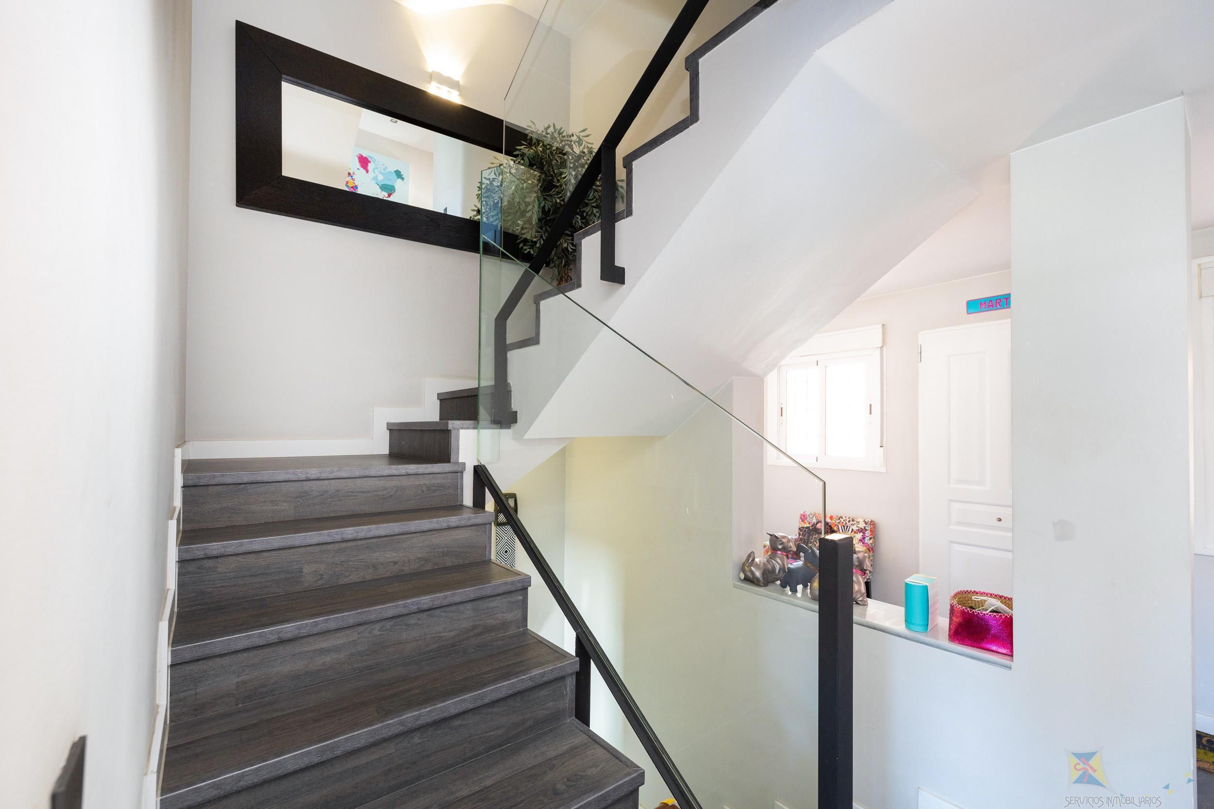 For sale of house in Granada