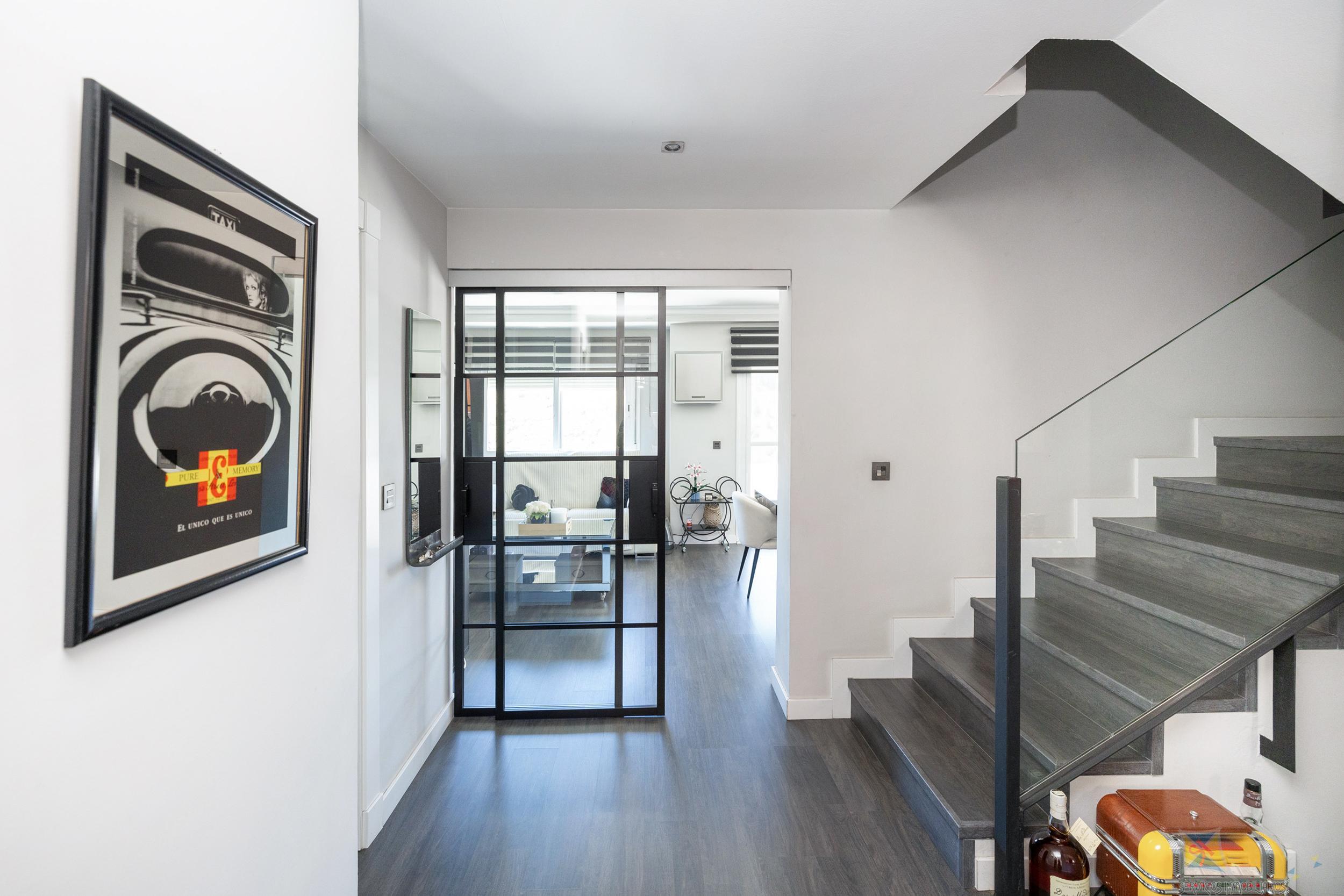 For sale of house in Granada