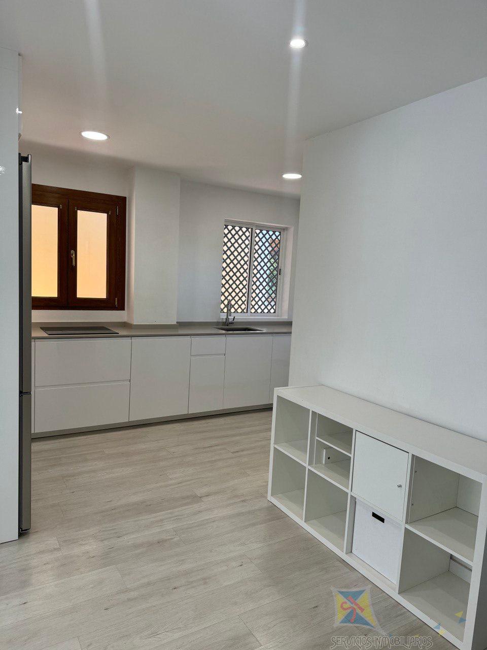 For rent of duplex in Marbella