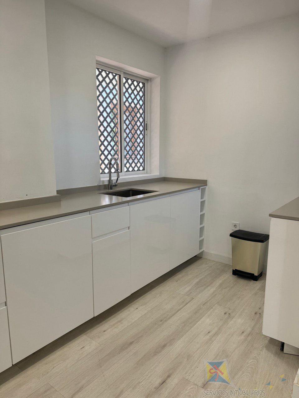 For rent of duplex in Marbella