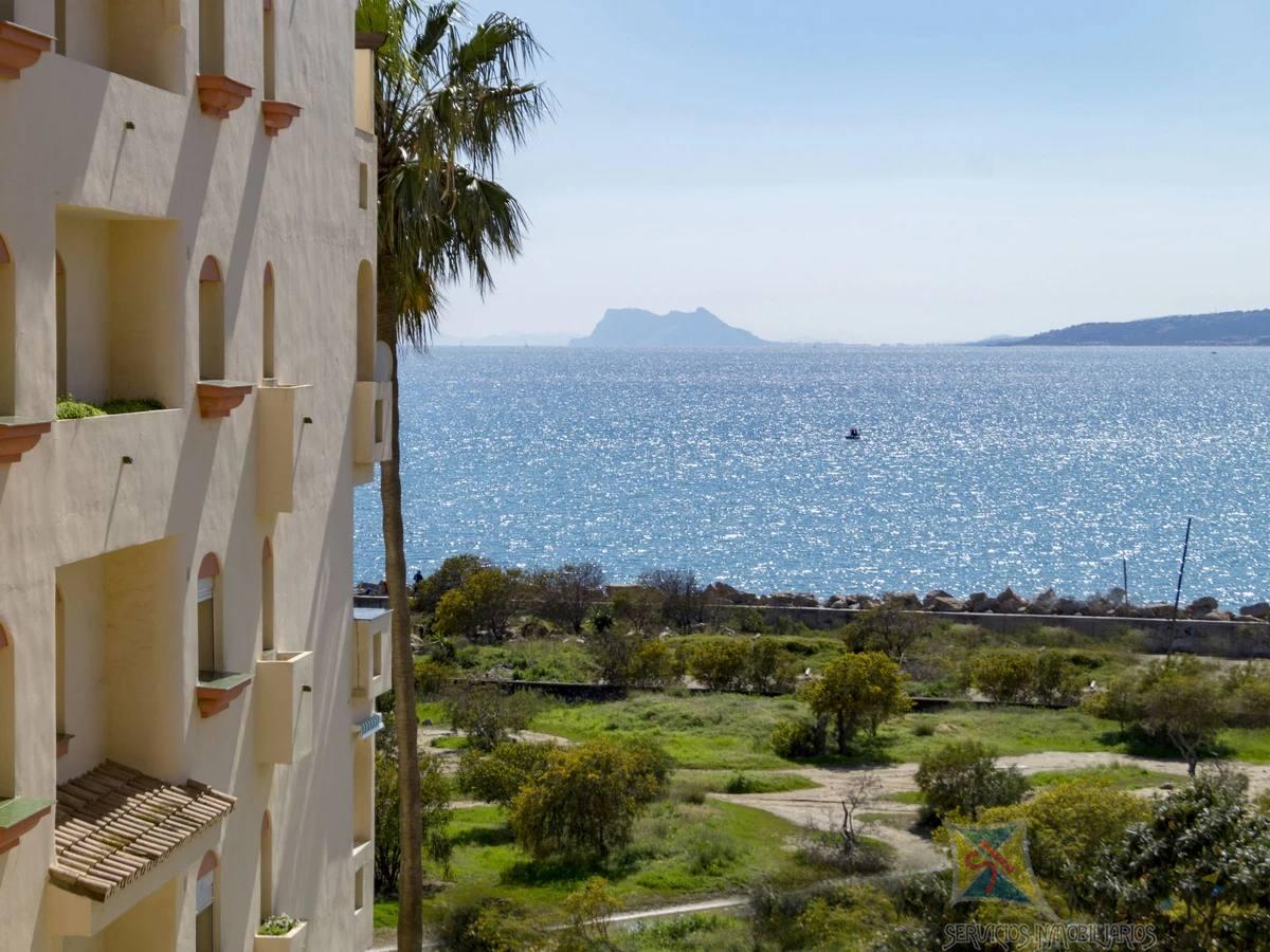 For rent of apartment in Estepona