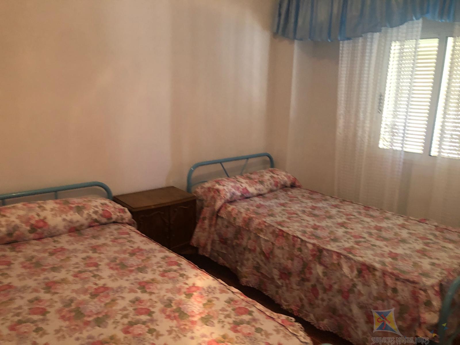 For sale of house in Cuevas Bajas