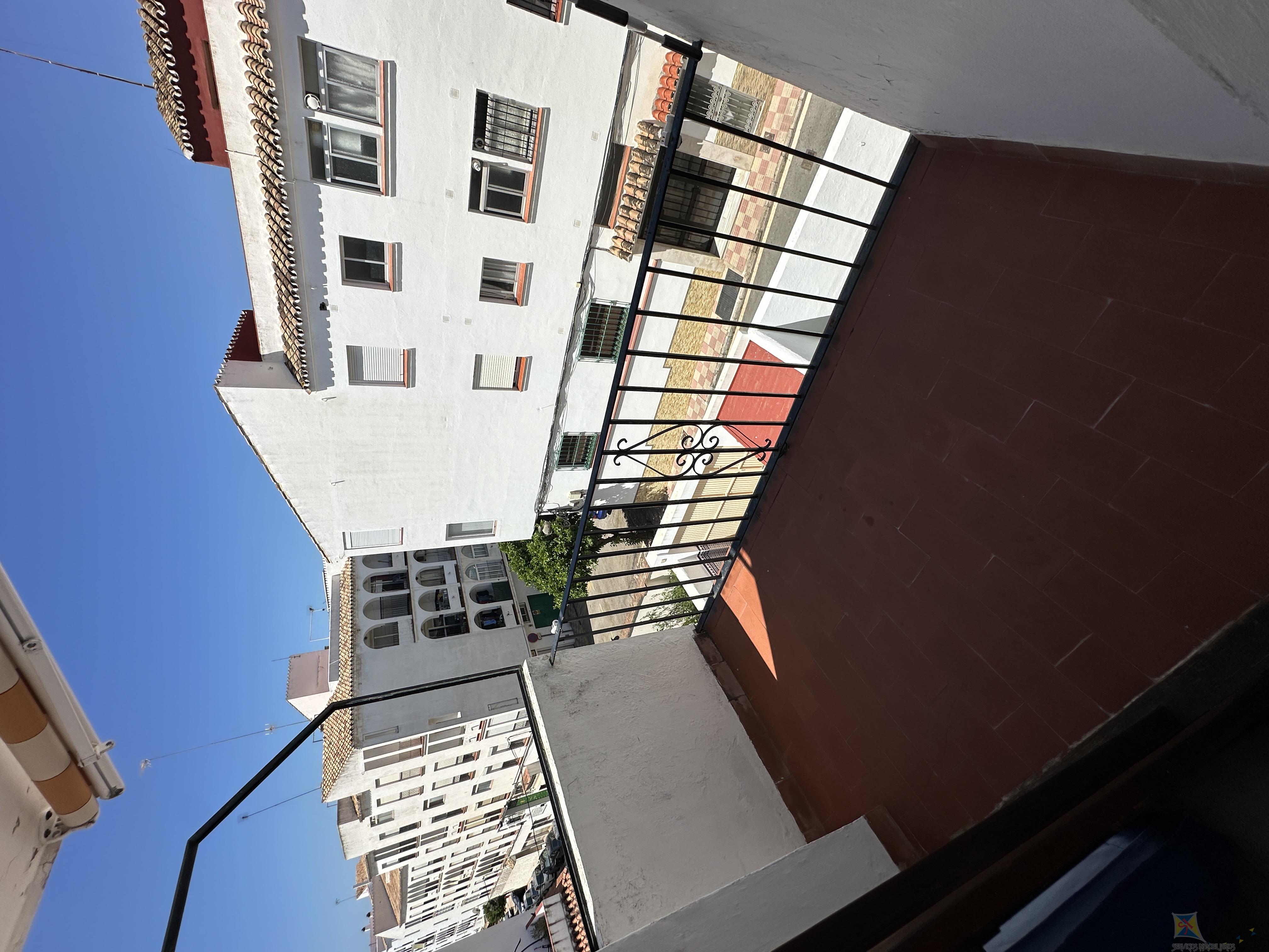 For sale of house in Estepona