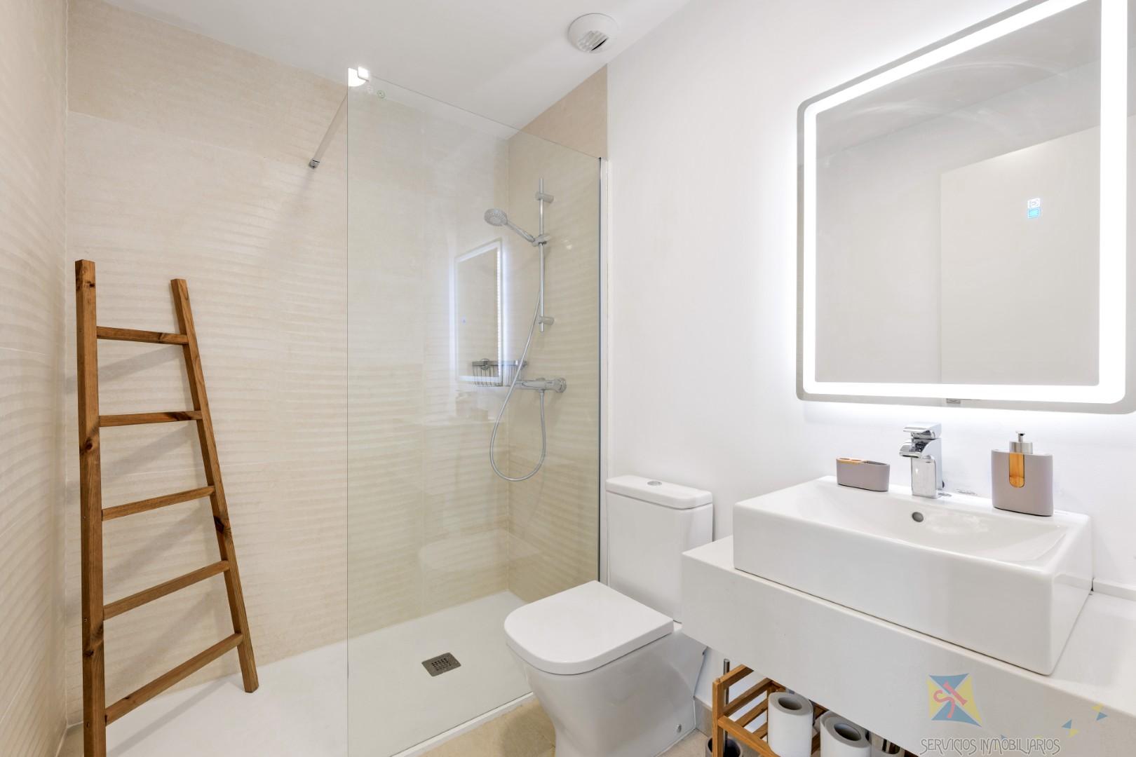 For sale of apartment in Estepona