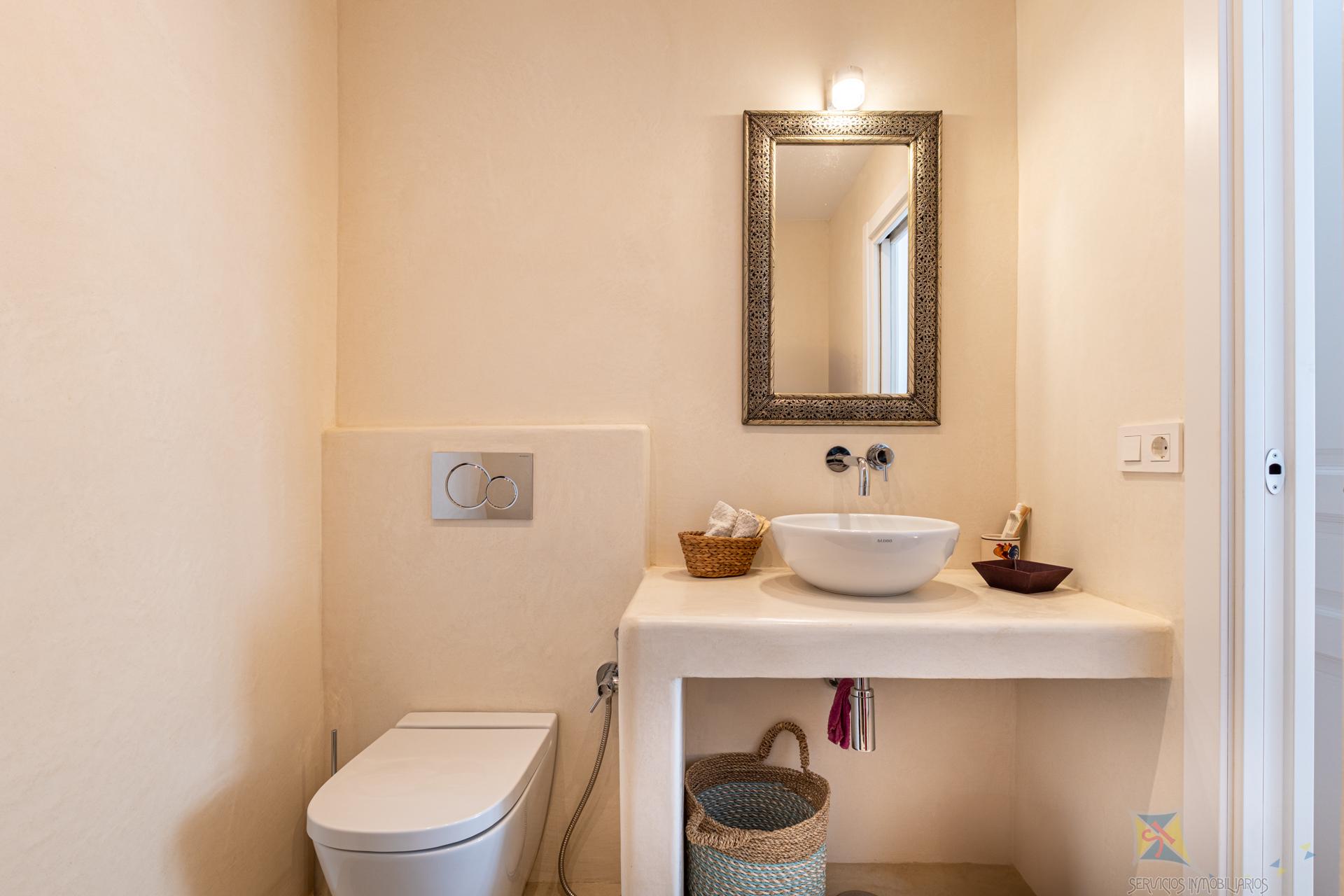 For sale of house in Benahavís
