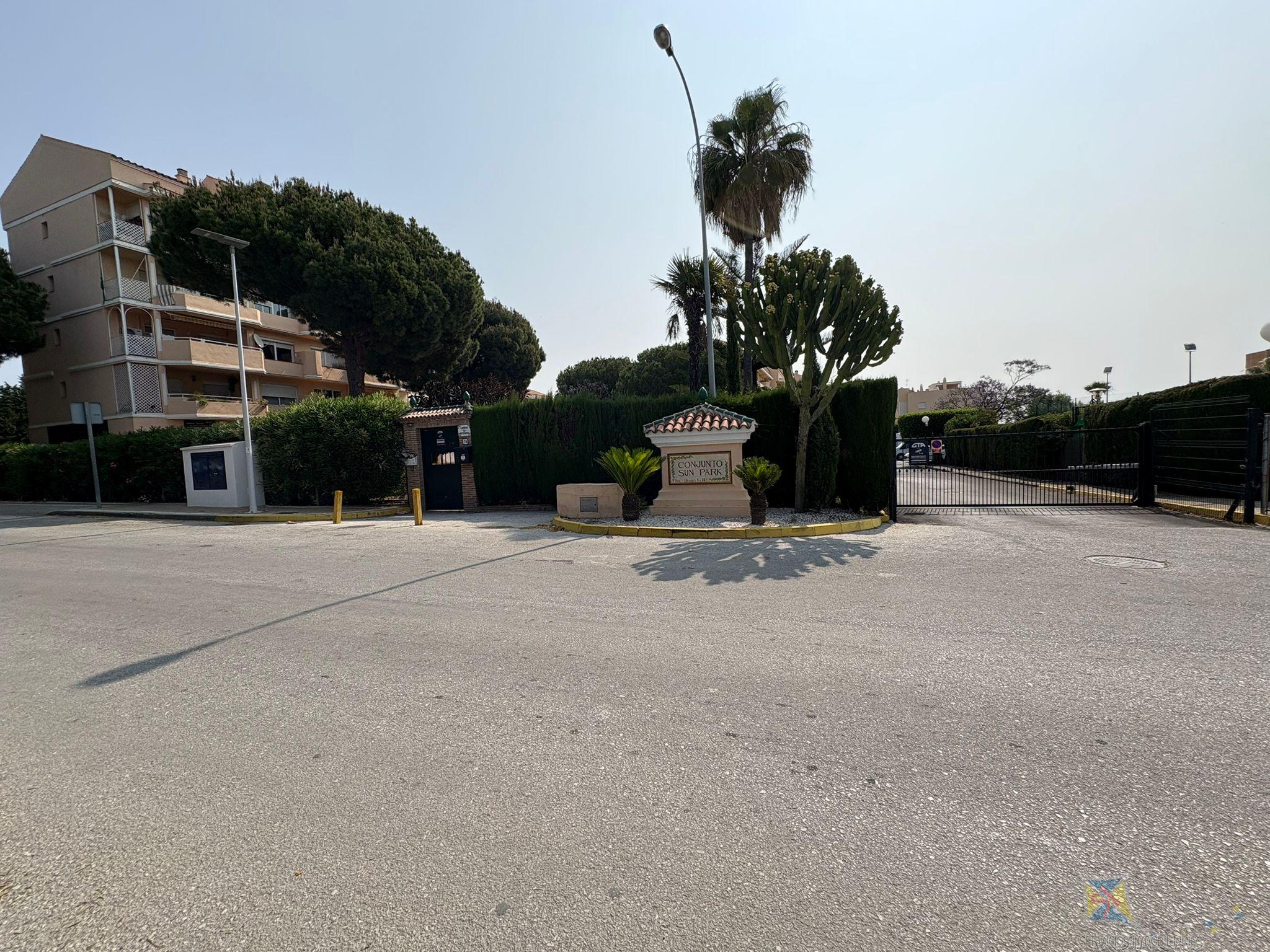 For sale of apartment in Estepona