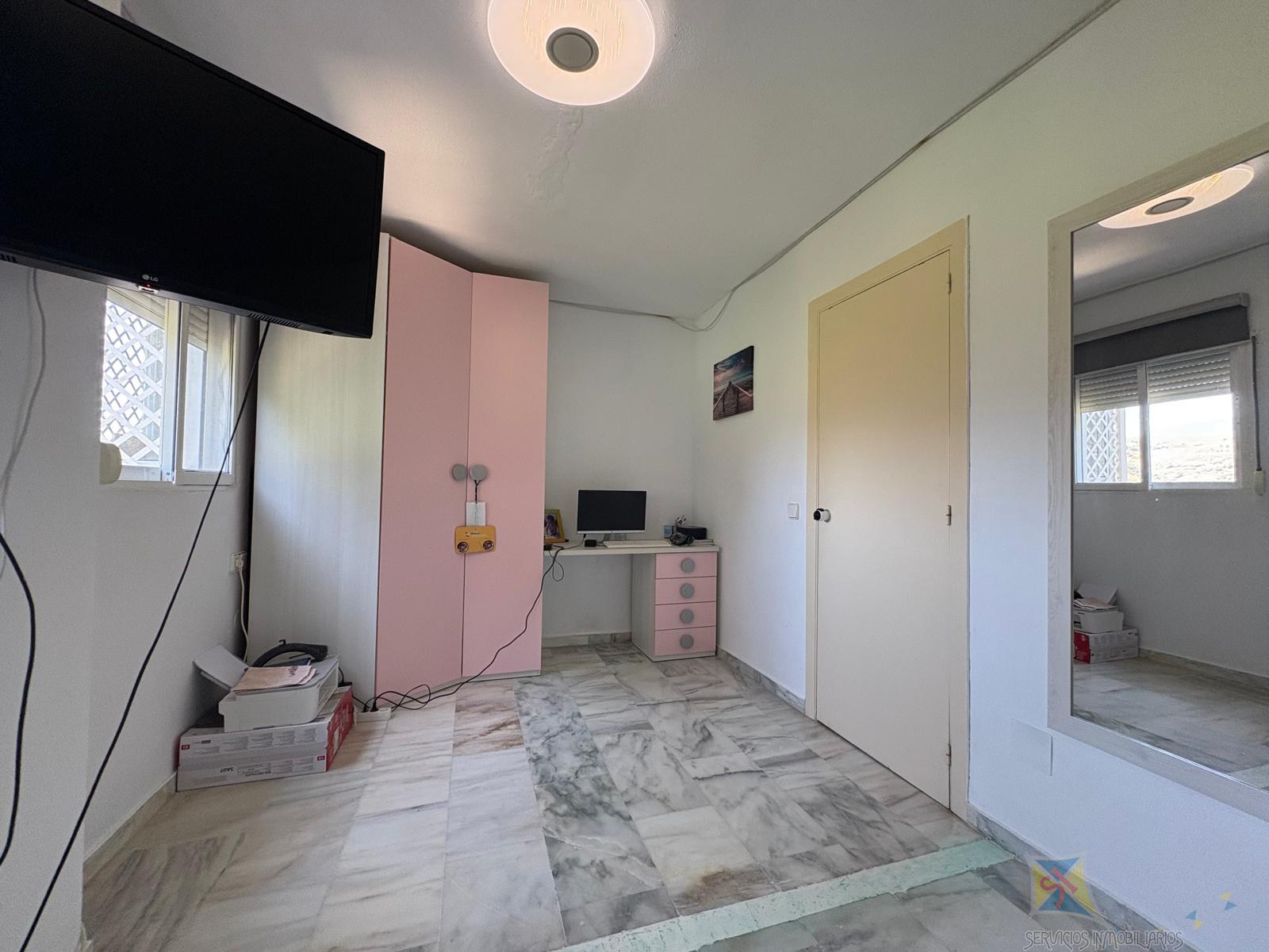 For sale of apartment in Estepona