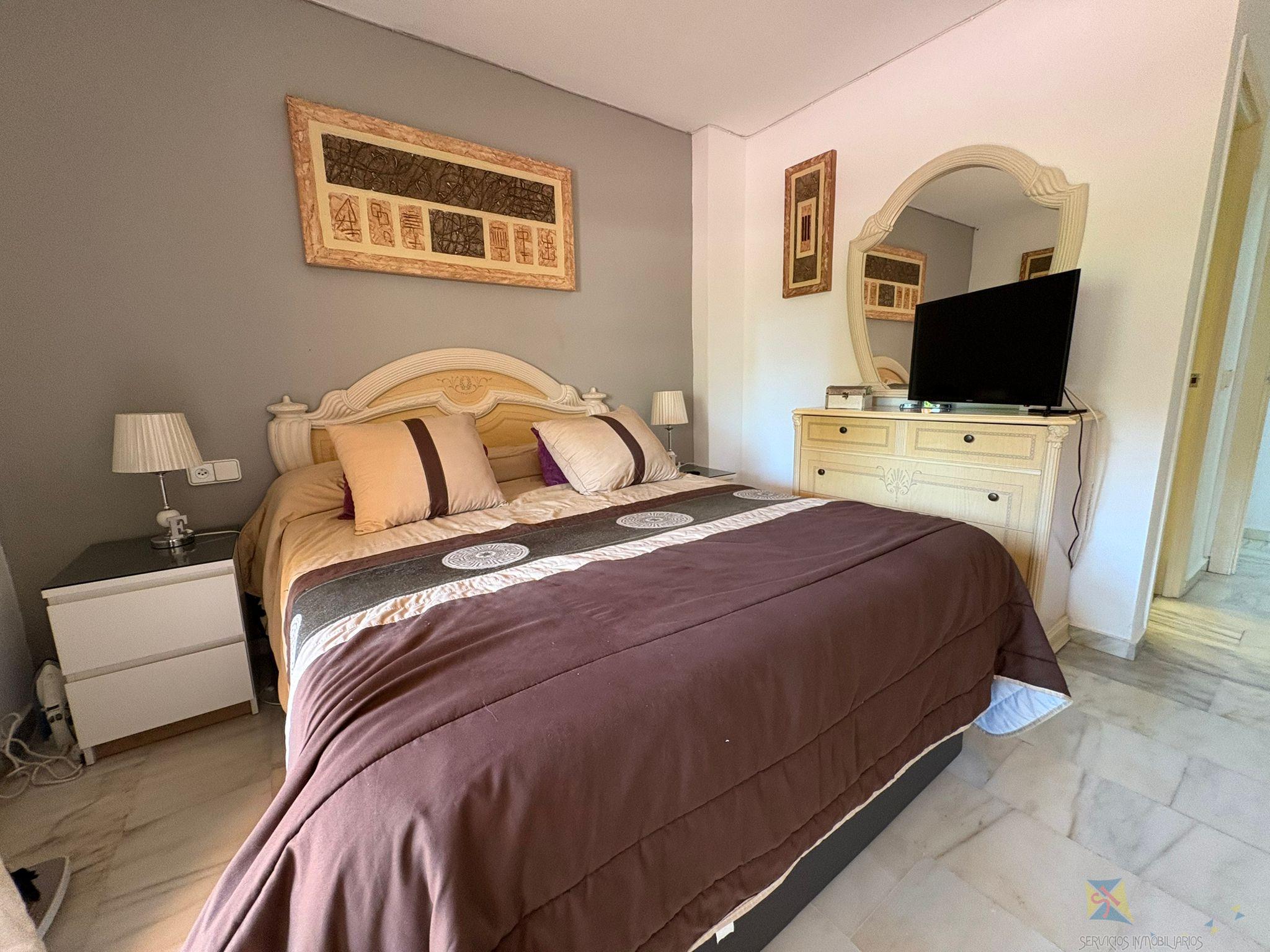 For sale of apartment in Estepona