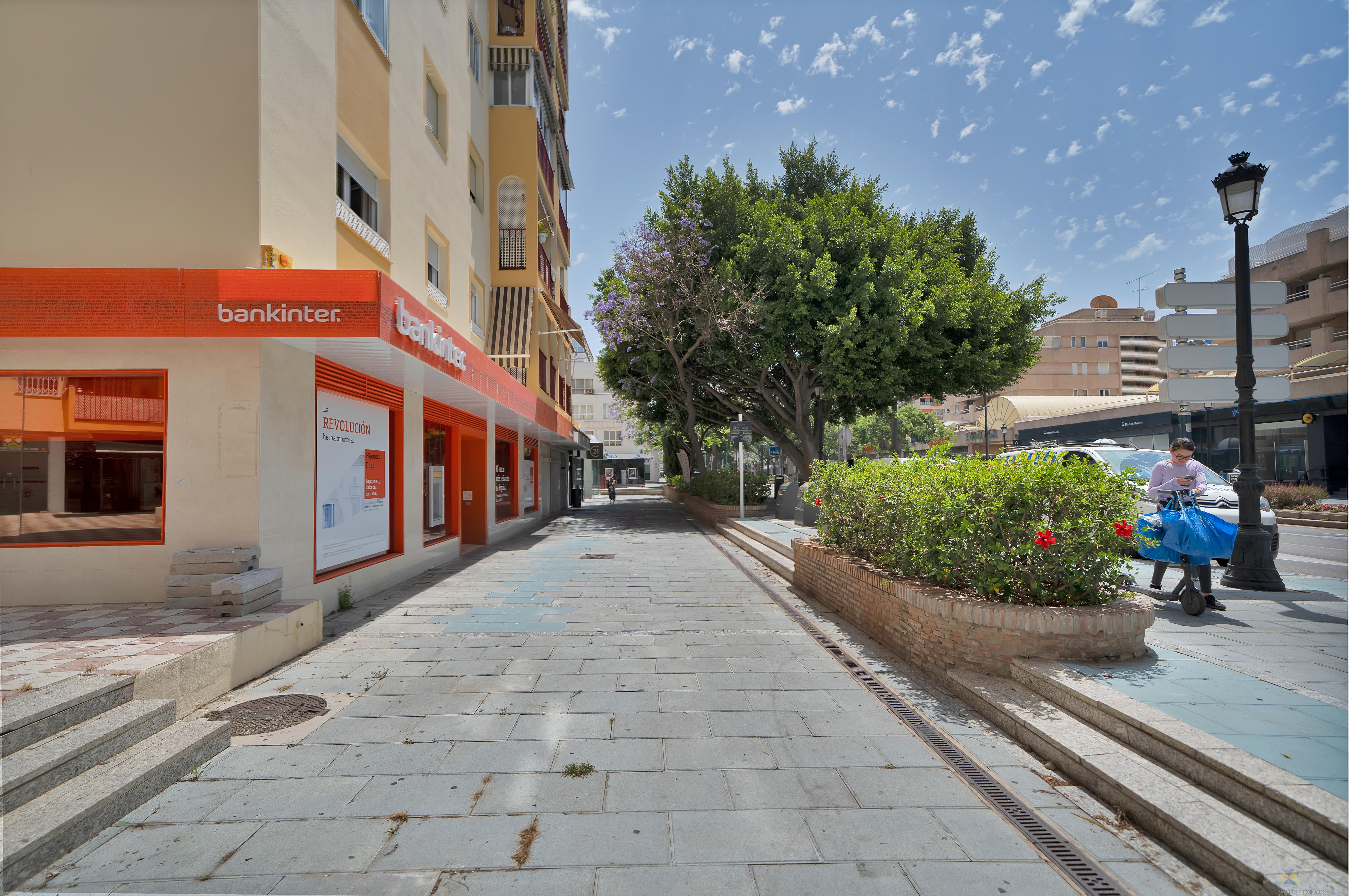 For sale of apartment in Marbella