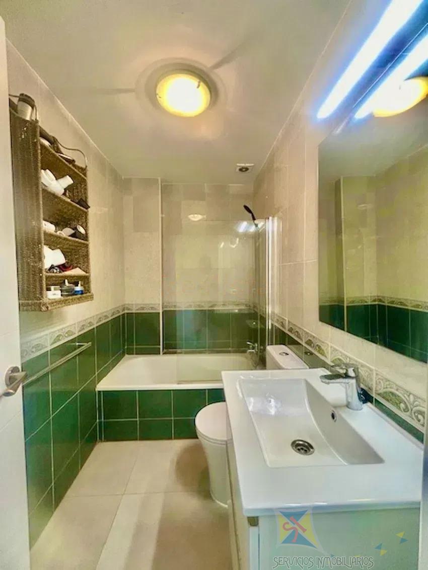 For sale of villa in Estepona