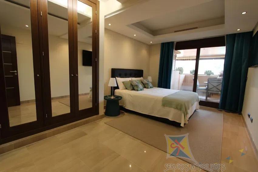 For sale of apartment in Estepona