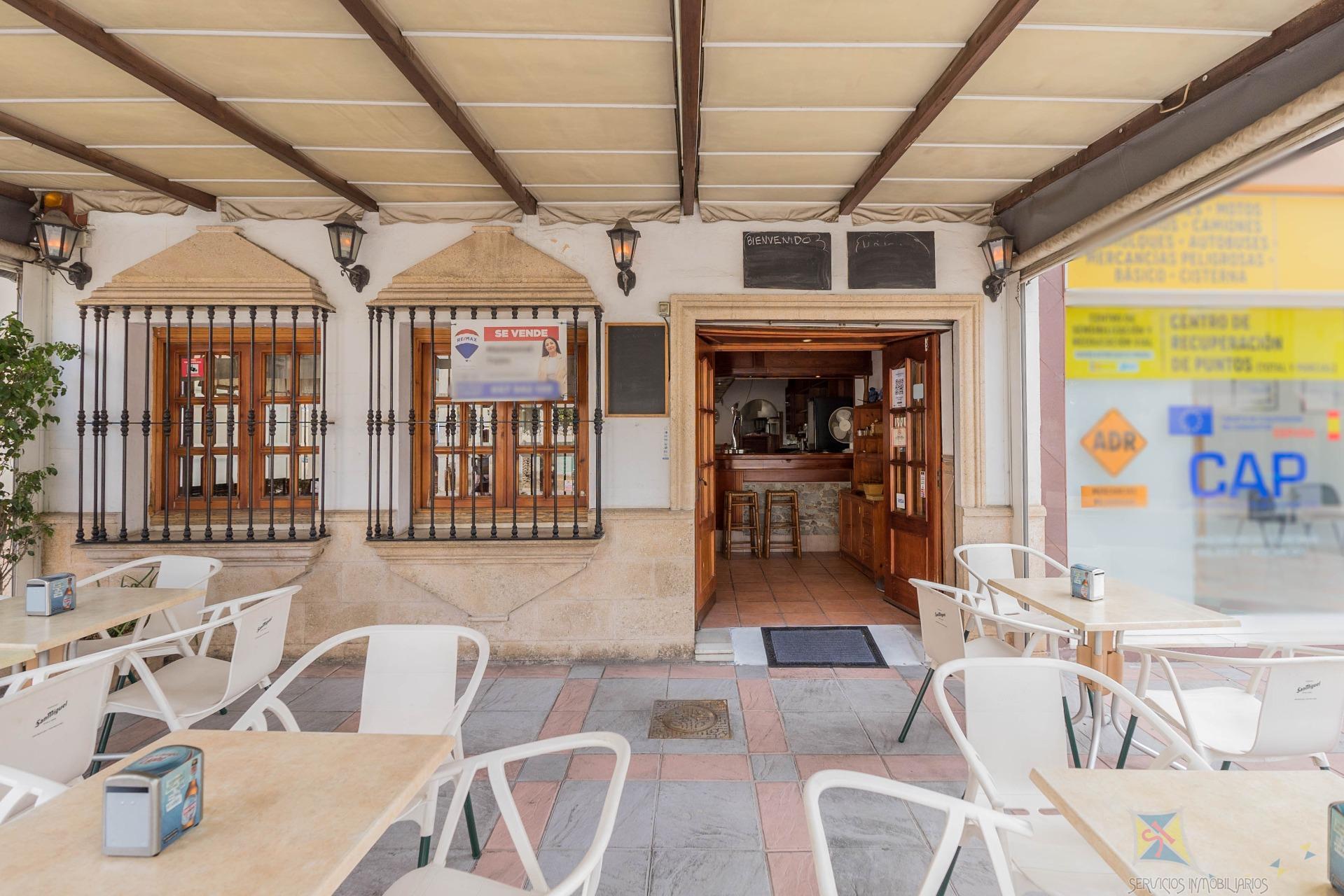 For sale of commercial in Fuengirola
