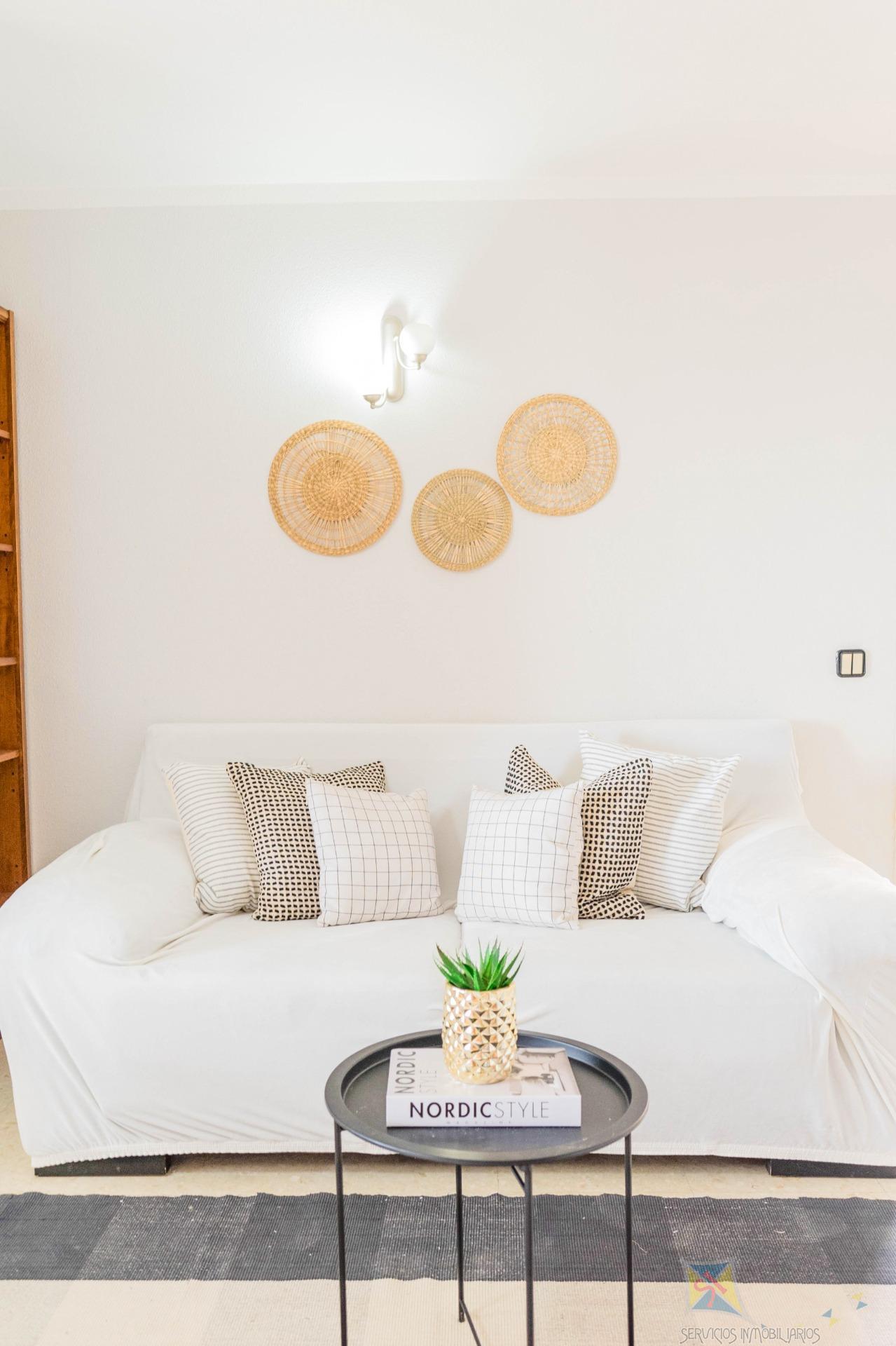For sale of flat in Benalmádena