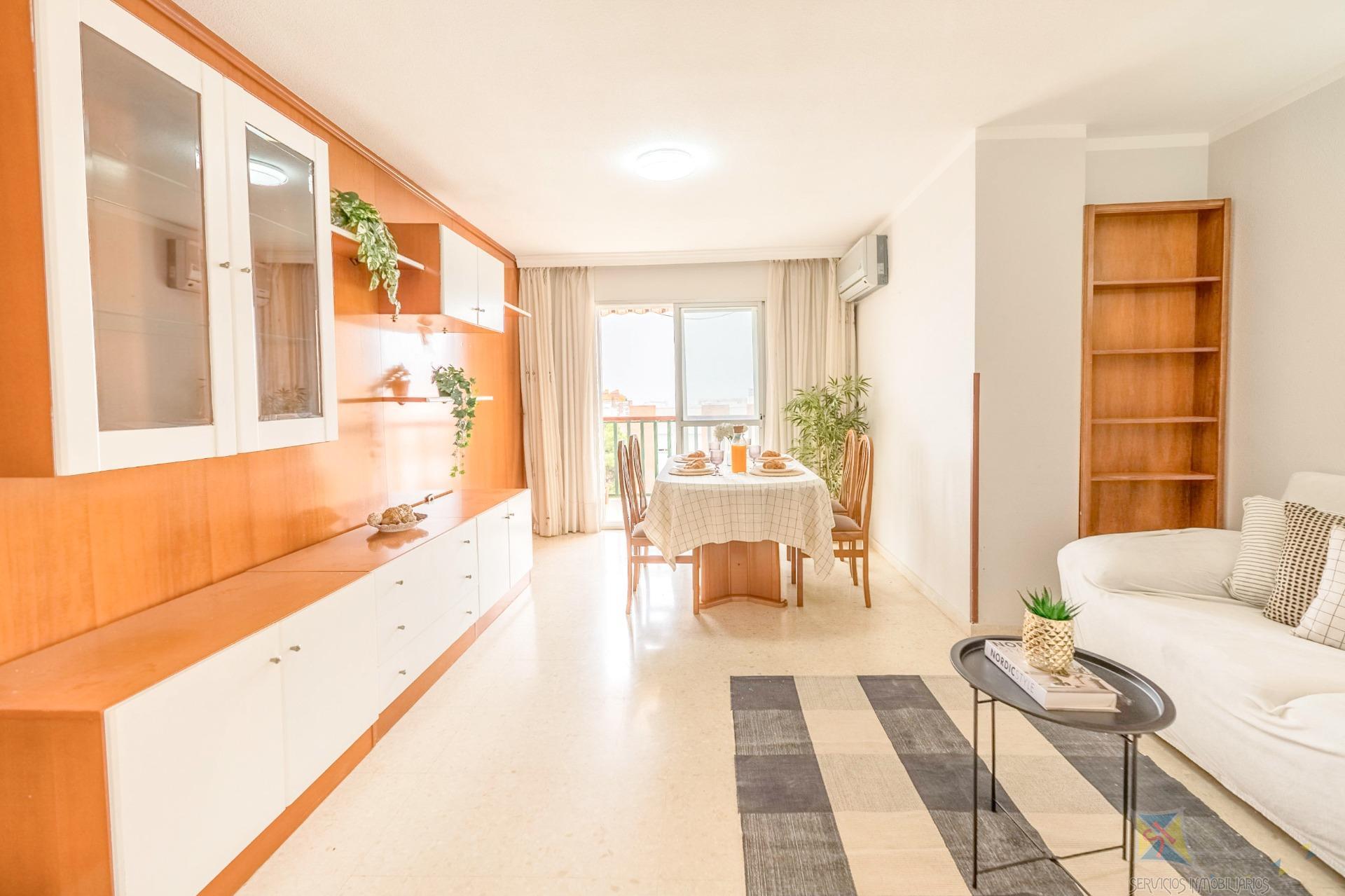 For sale of flat in Benalmádena