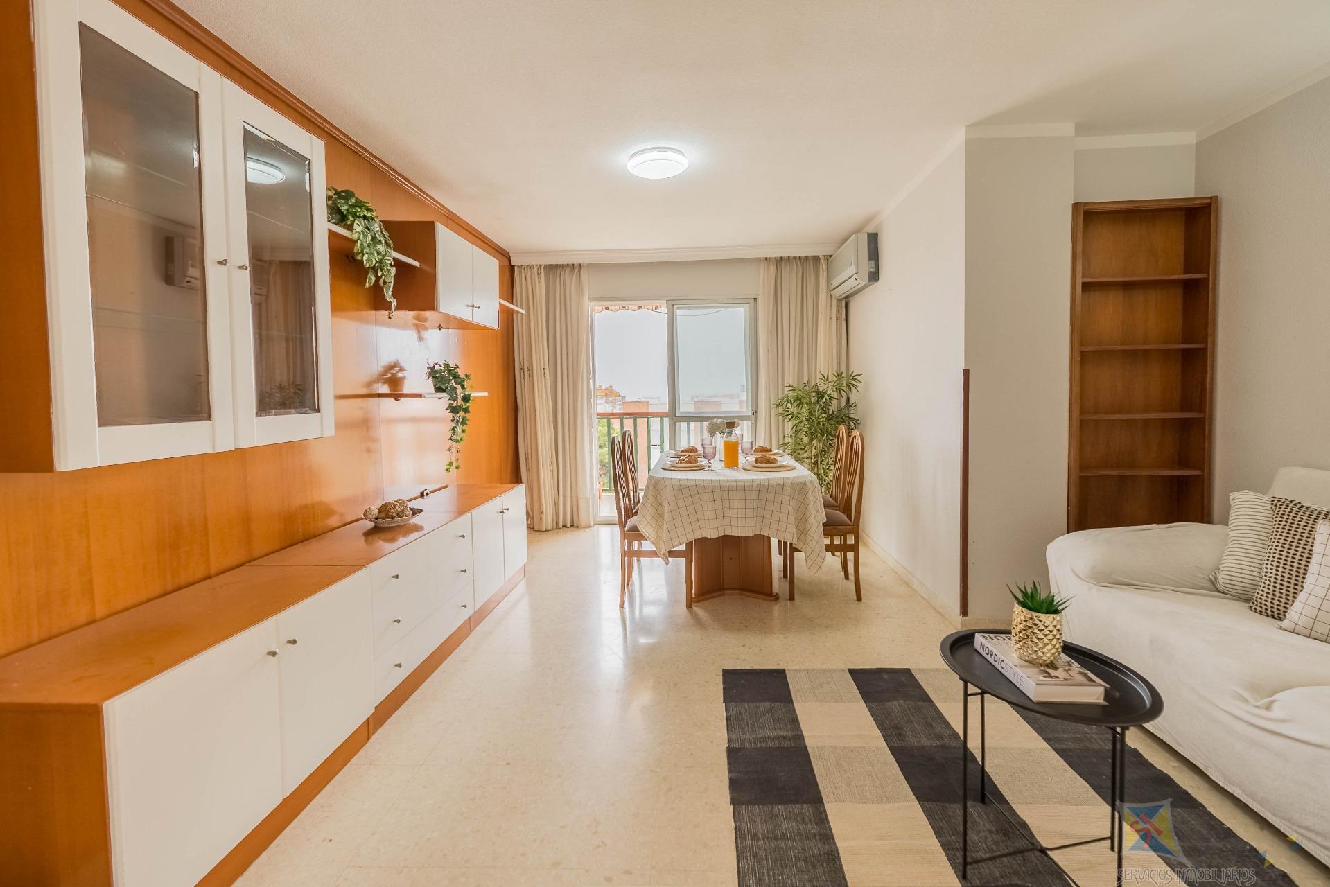 For sale of flat in Benalmádena