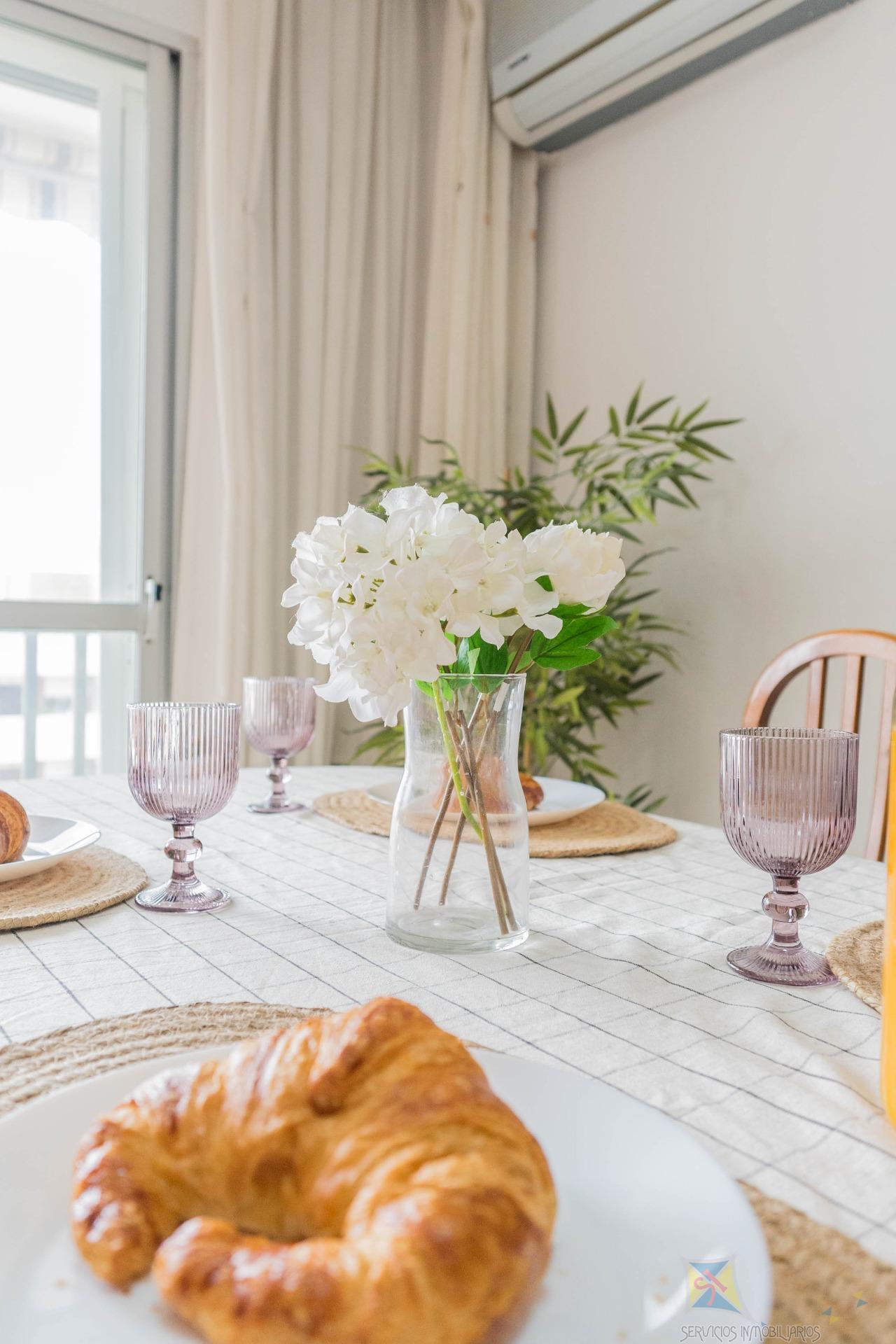 For sale of flat in Benalmádena