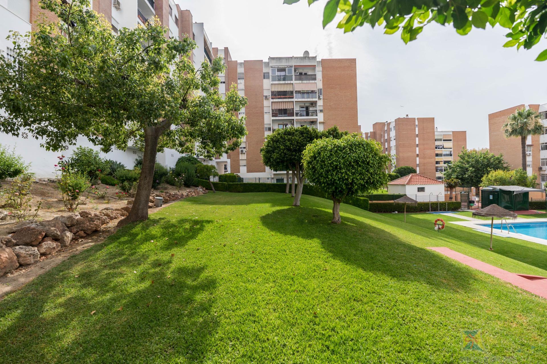 For sale of flat in Benalmádena