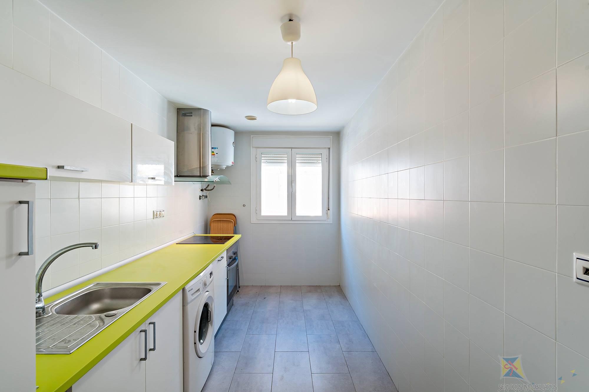 For sale of flat in Aguadulce
