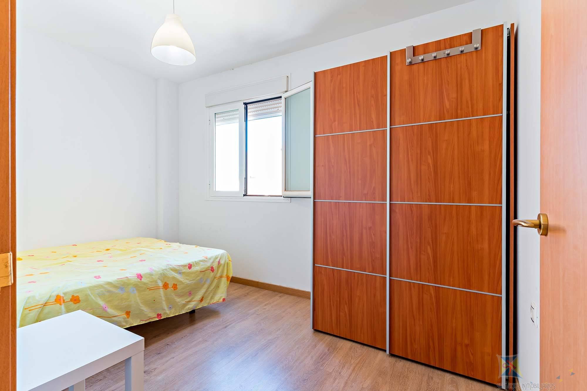 For sale of flat in Aguadulce