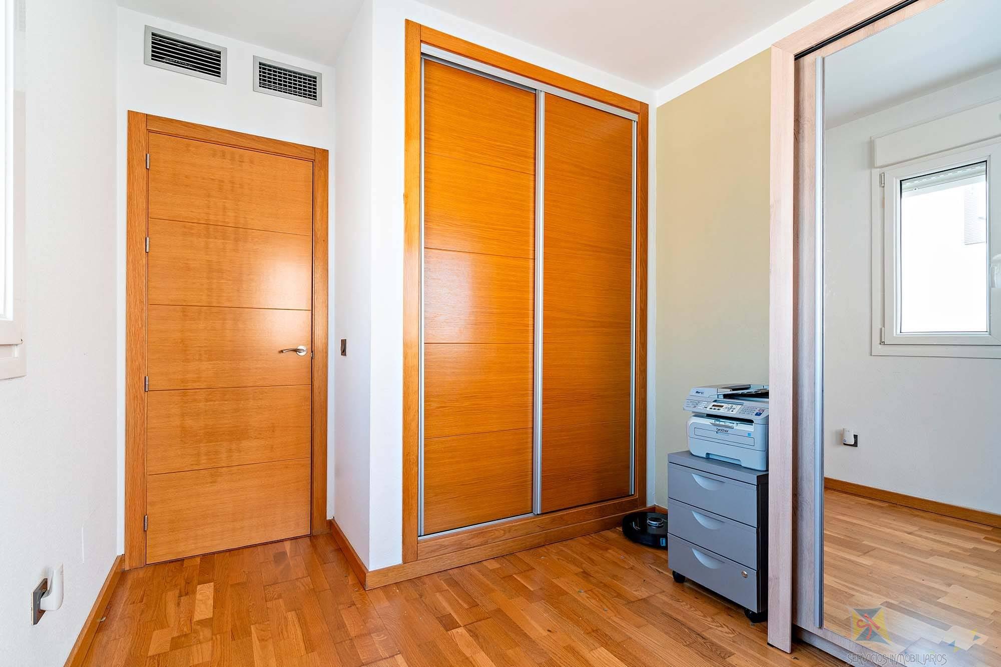 For sale of house in Almería