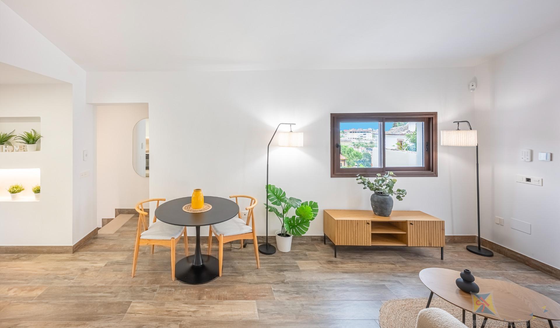 For sale of chalet in Mijas