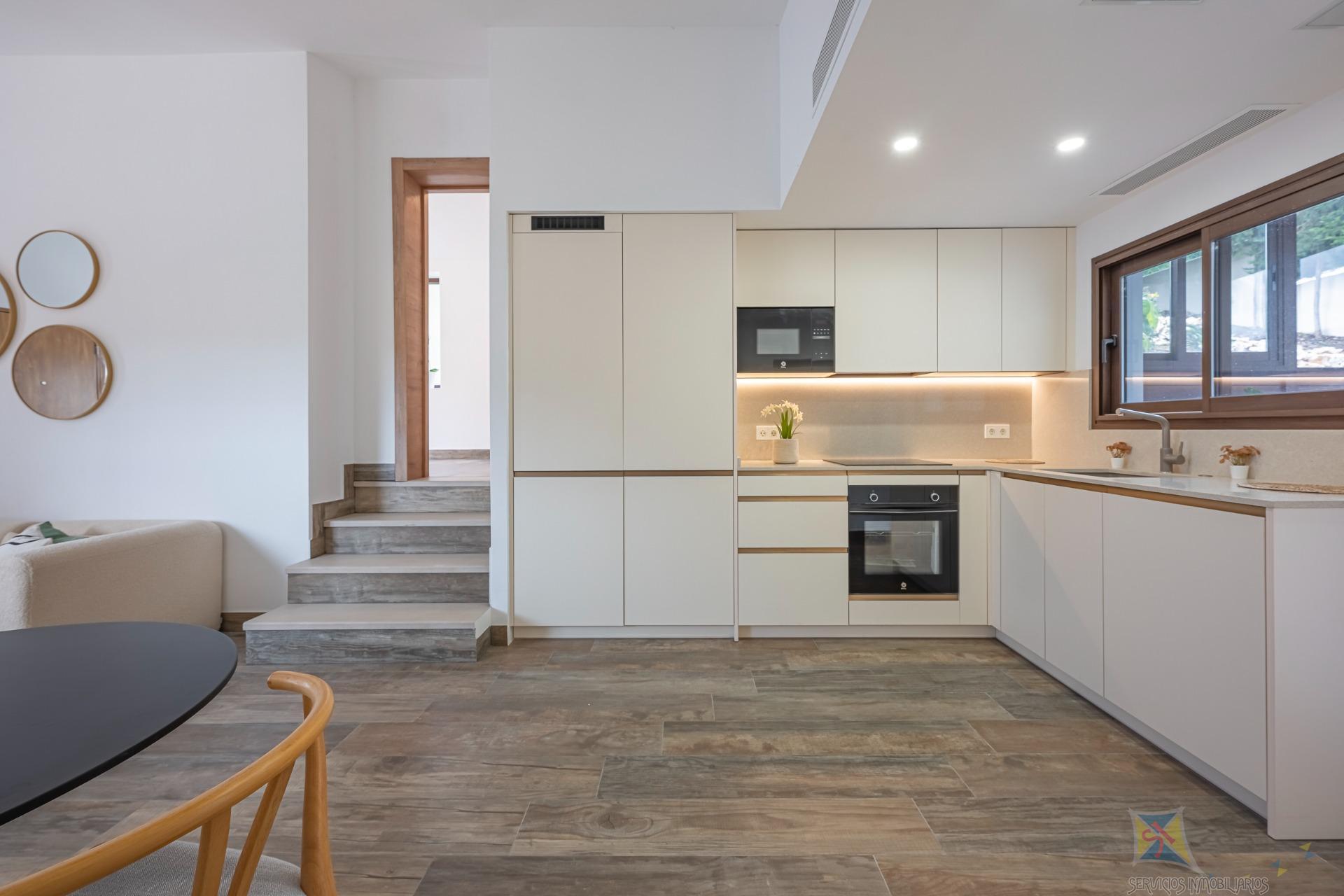 For sale of chalet in Mijas