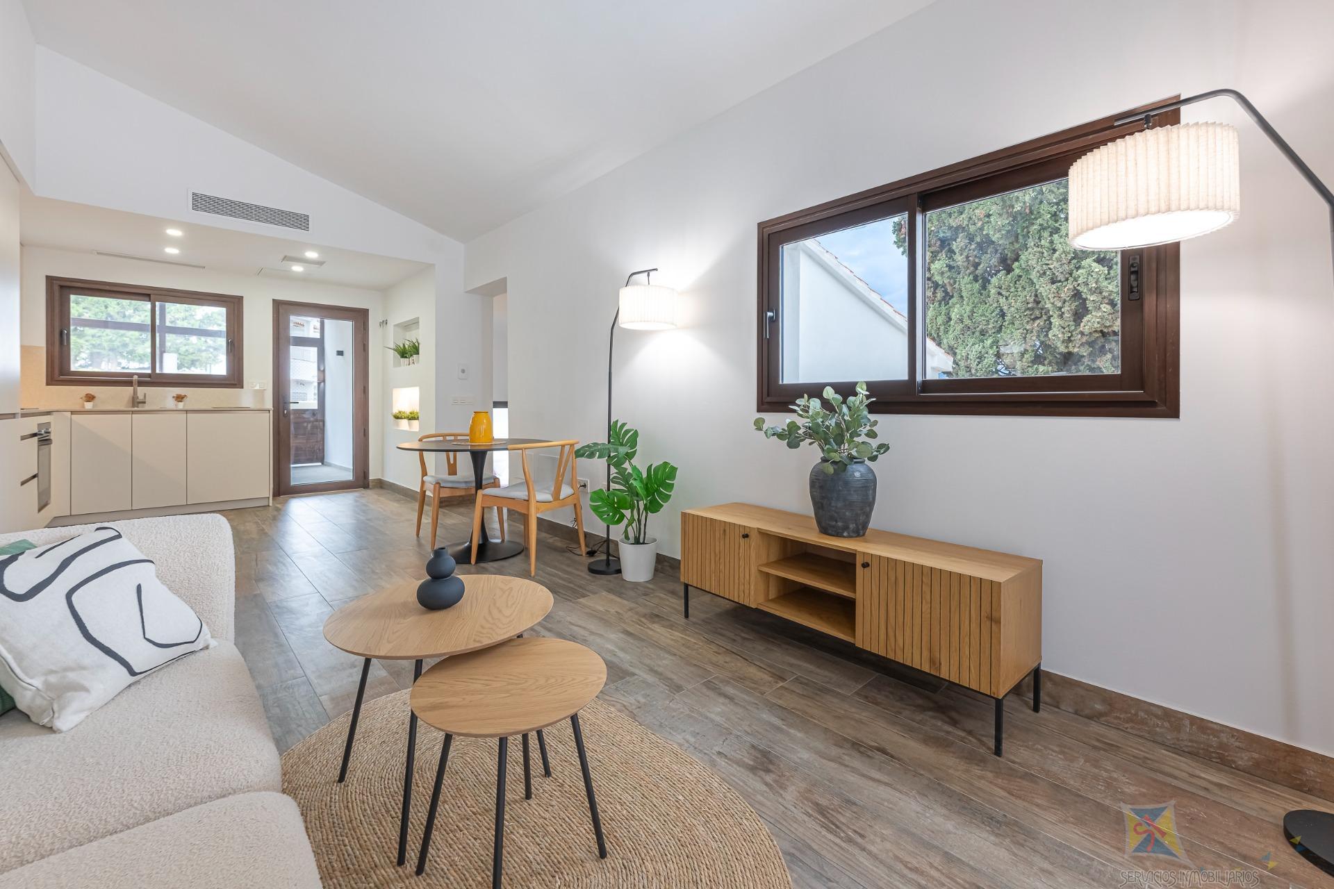 For sale of chalet in Mijas