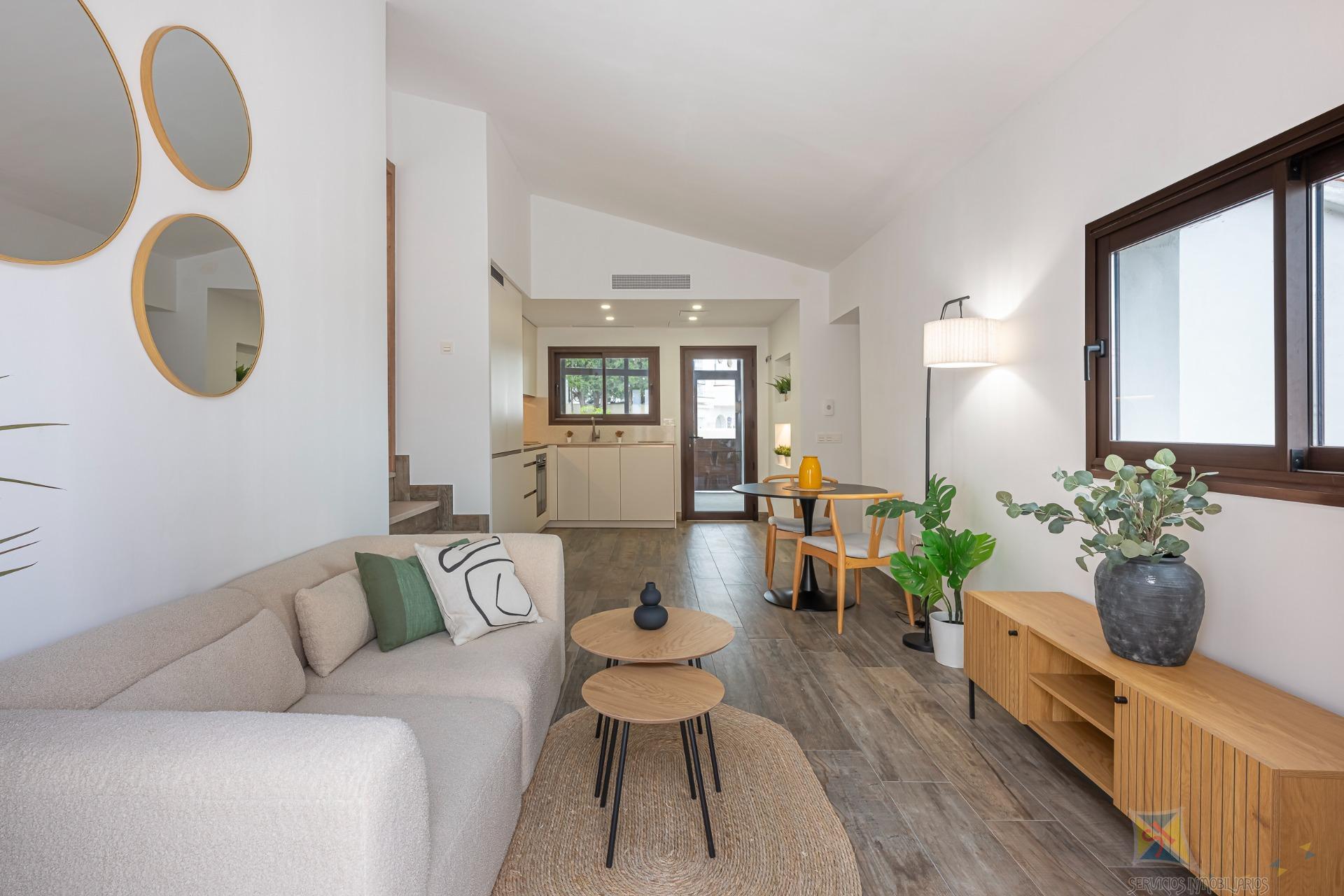 For sale of chalet in Mijas