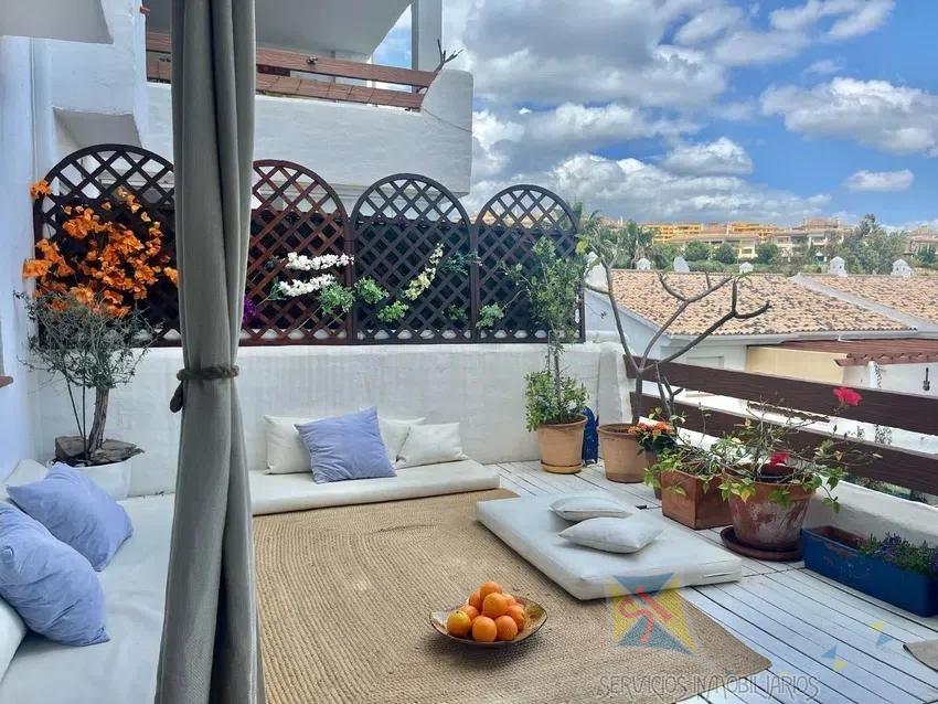 For sale of apartment in Estepona