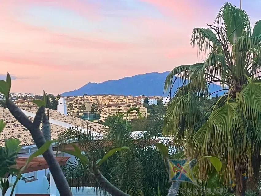For sale of apartment in Estepona