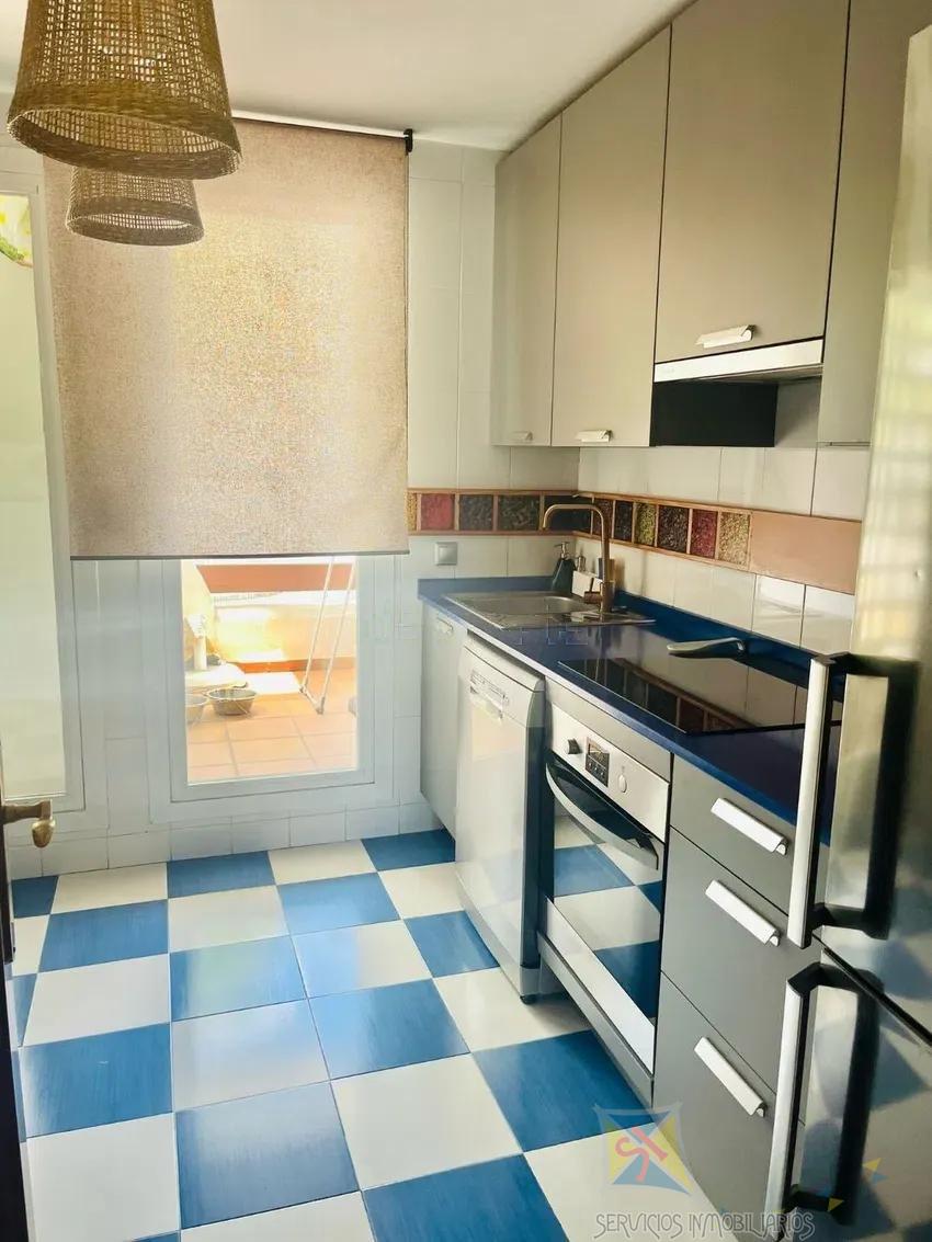 For sale of apartment in Estepona
