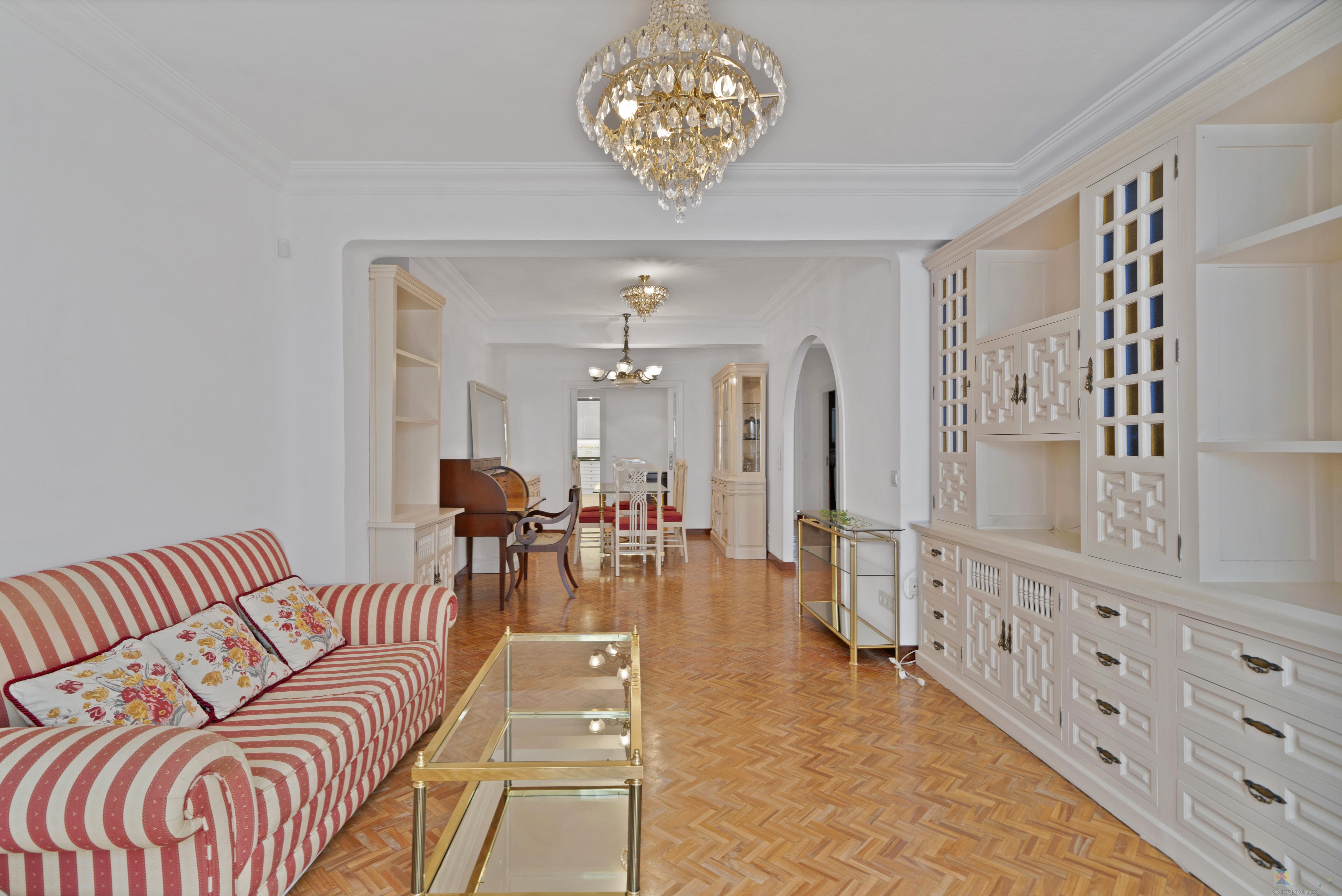 For sale of apartment in Marbella
