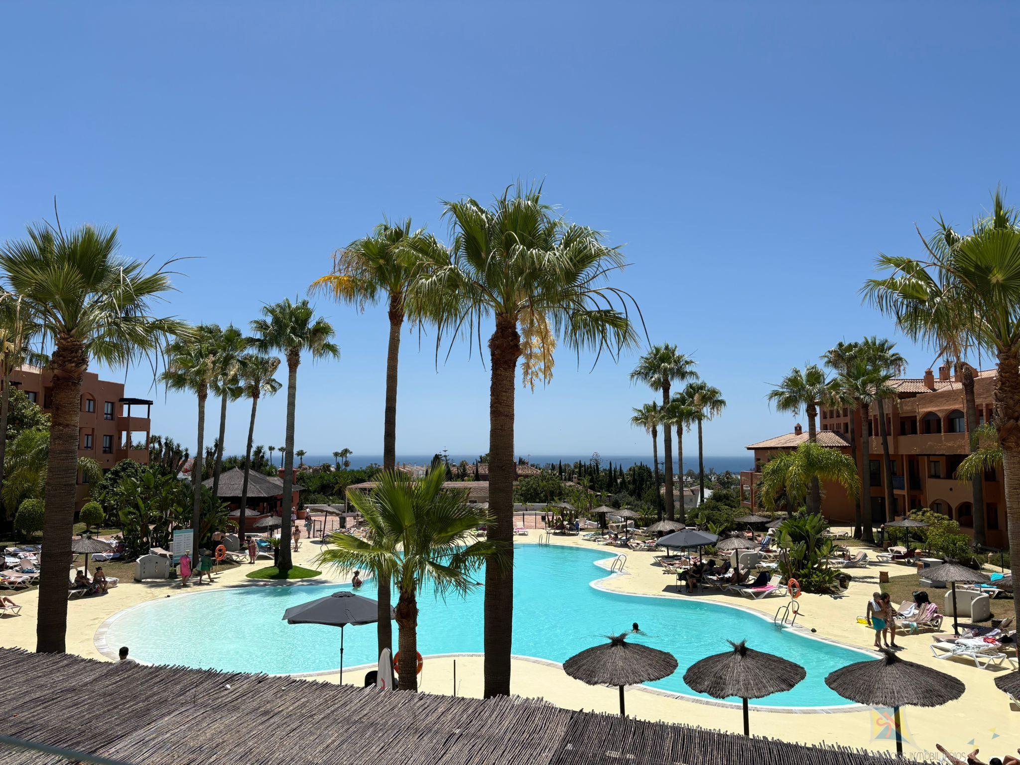 For sale of apartment in Estepona
