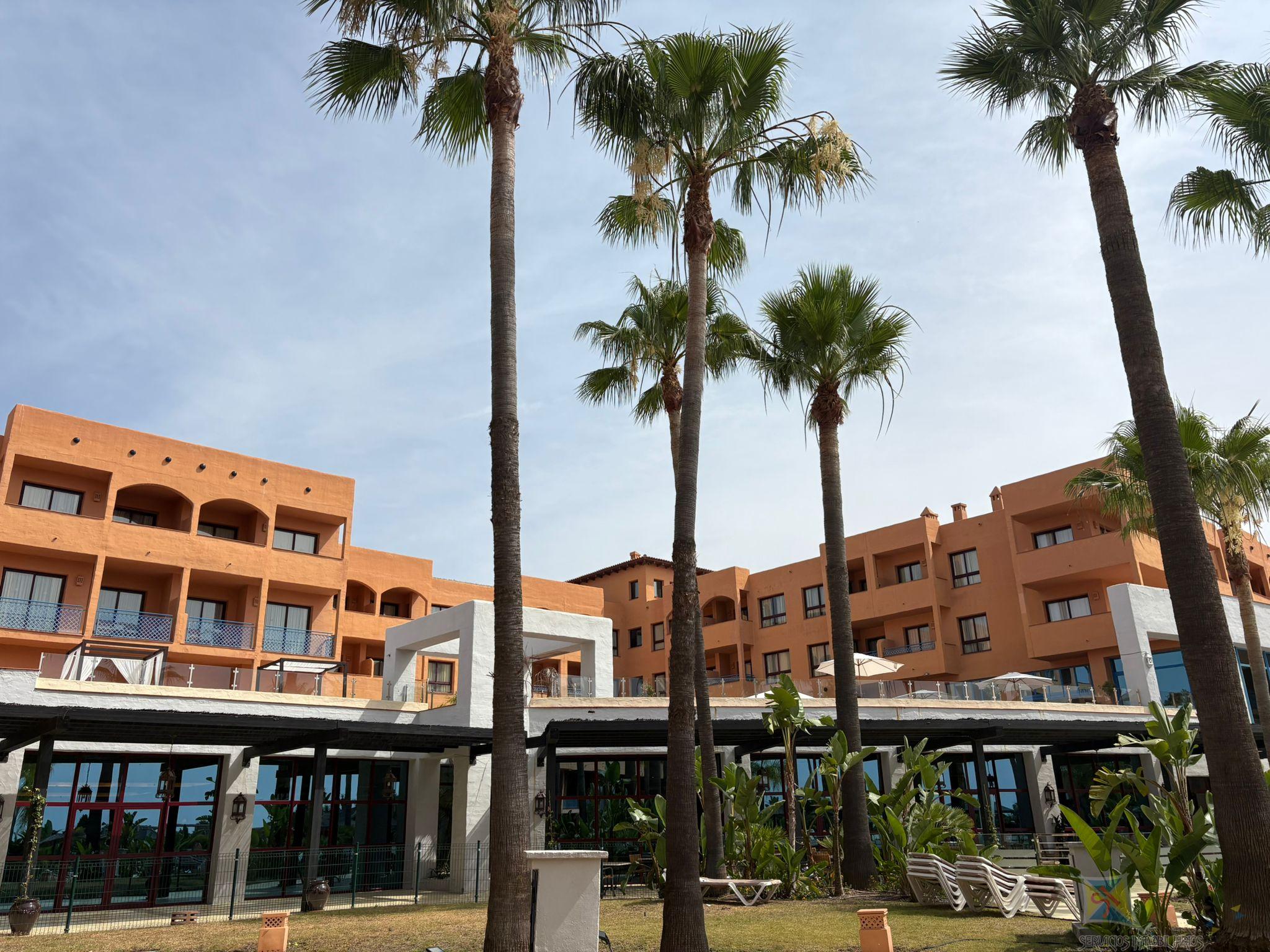 For sale of apartment in Estepona