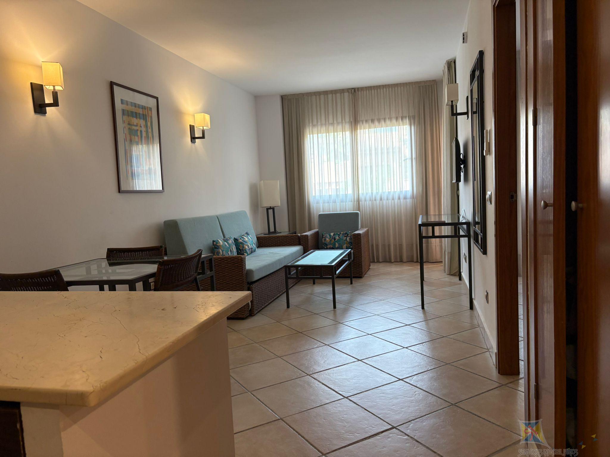 For sale of apartment in Estepona