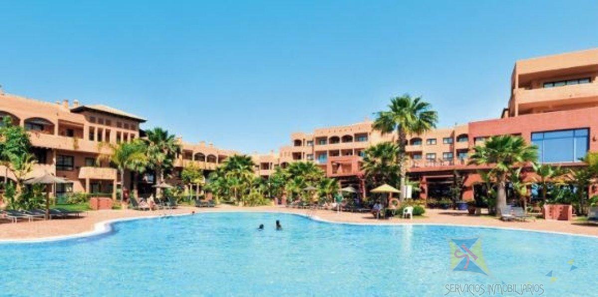 For sale of flat in Benahavís
