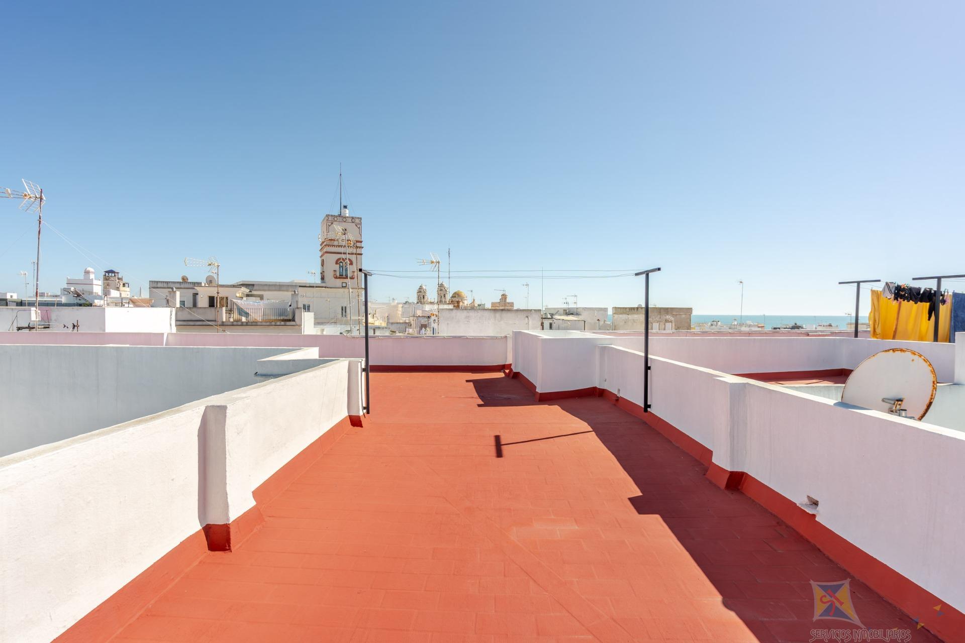 For sale of flat in Cadiz