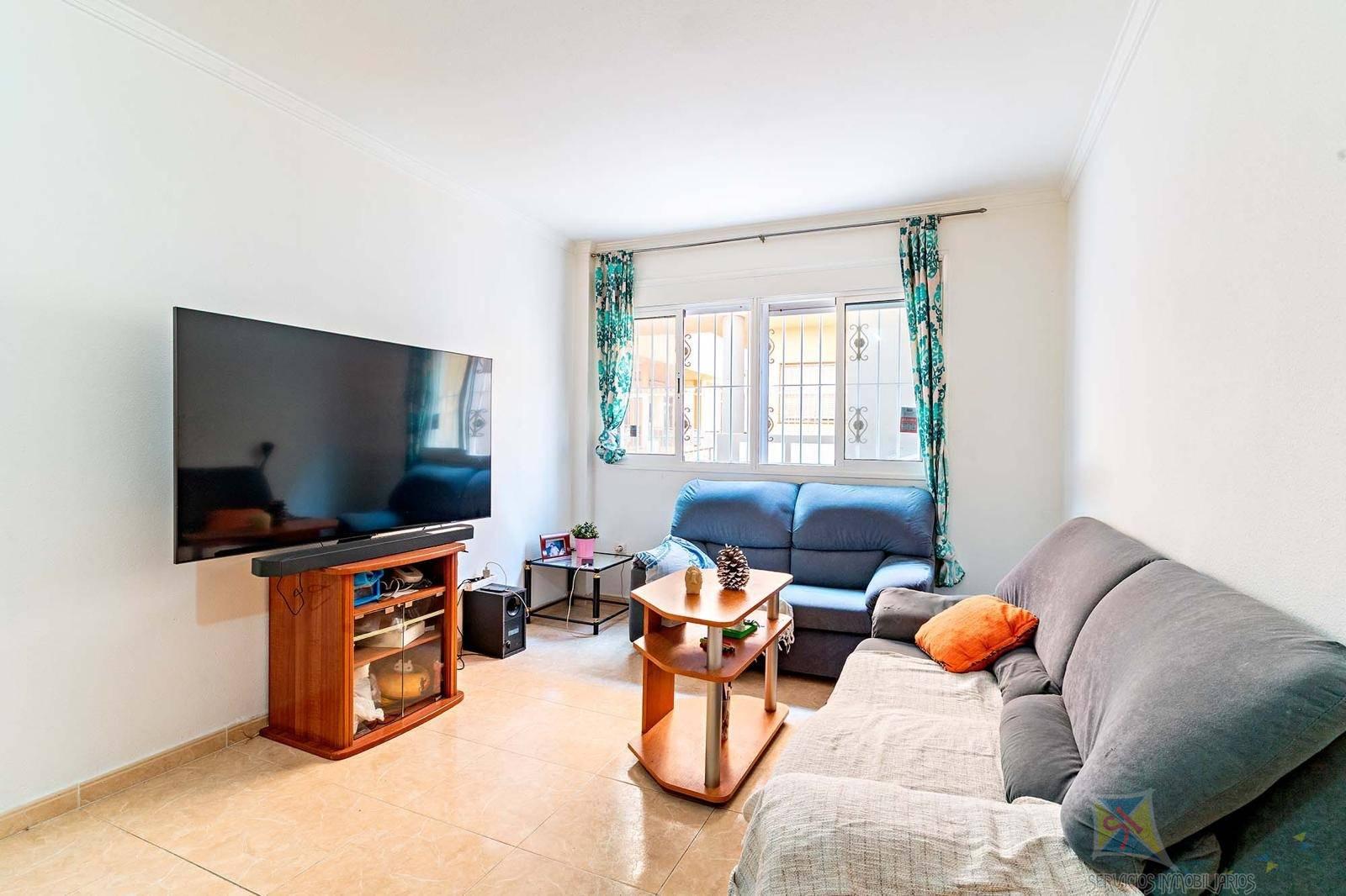 For sale of ground floor in Roquetas de Mar