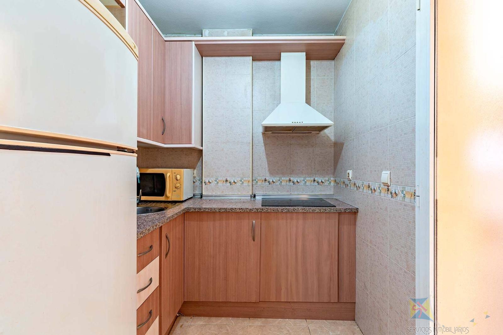 For sale of ground floor in Roquetas de Mar