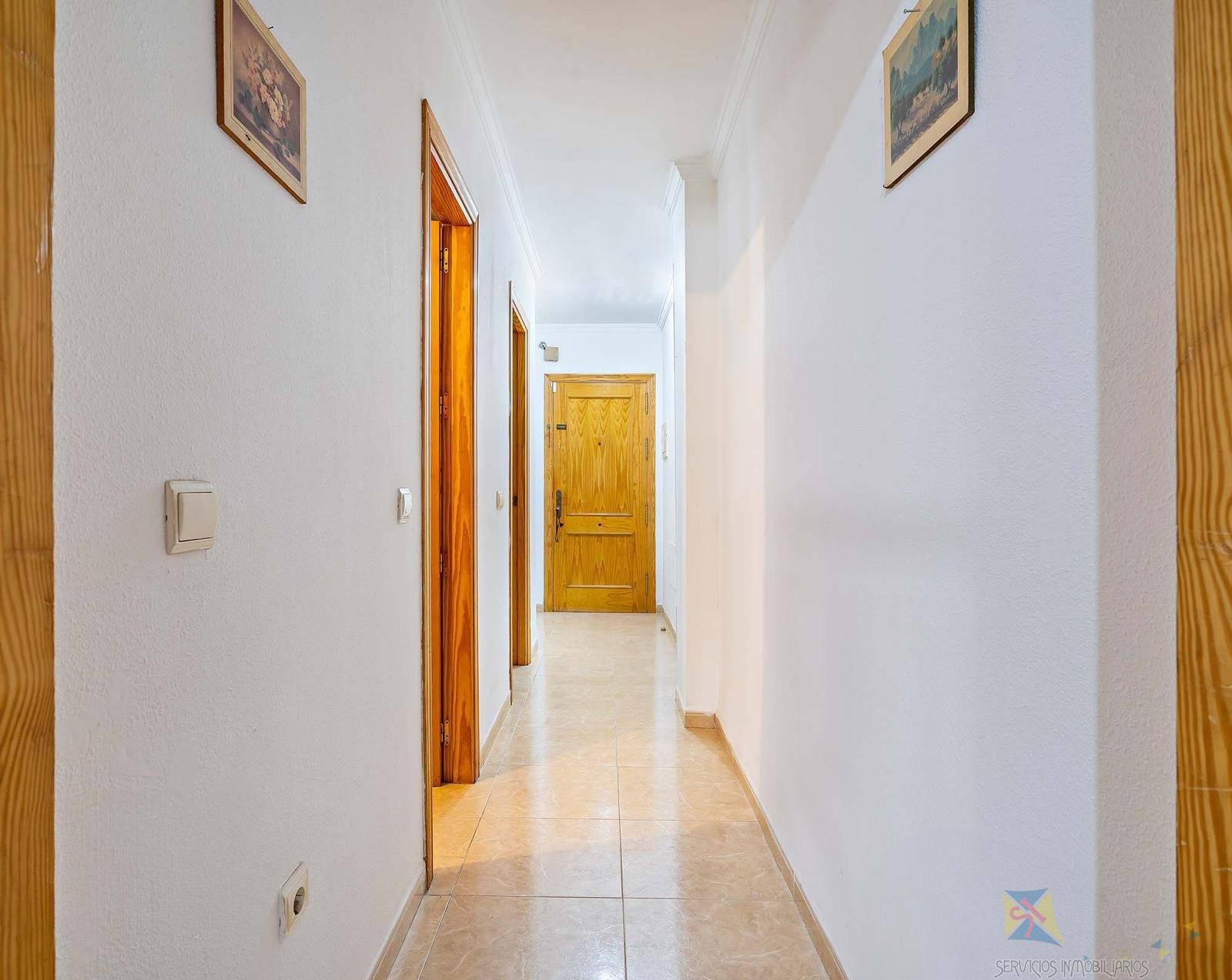 For sale of ground floor in Roquetas de Mar