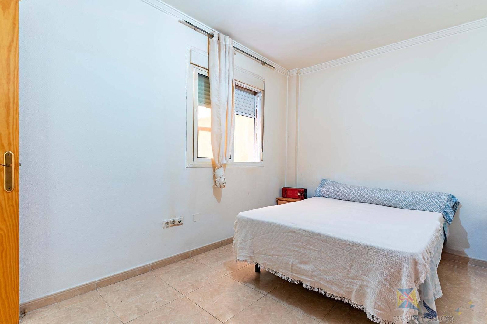 For sale of ground floor in Roquetas de Mar