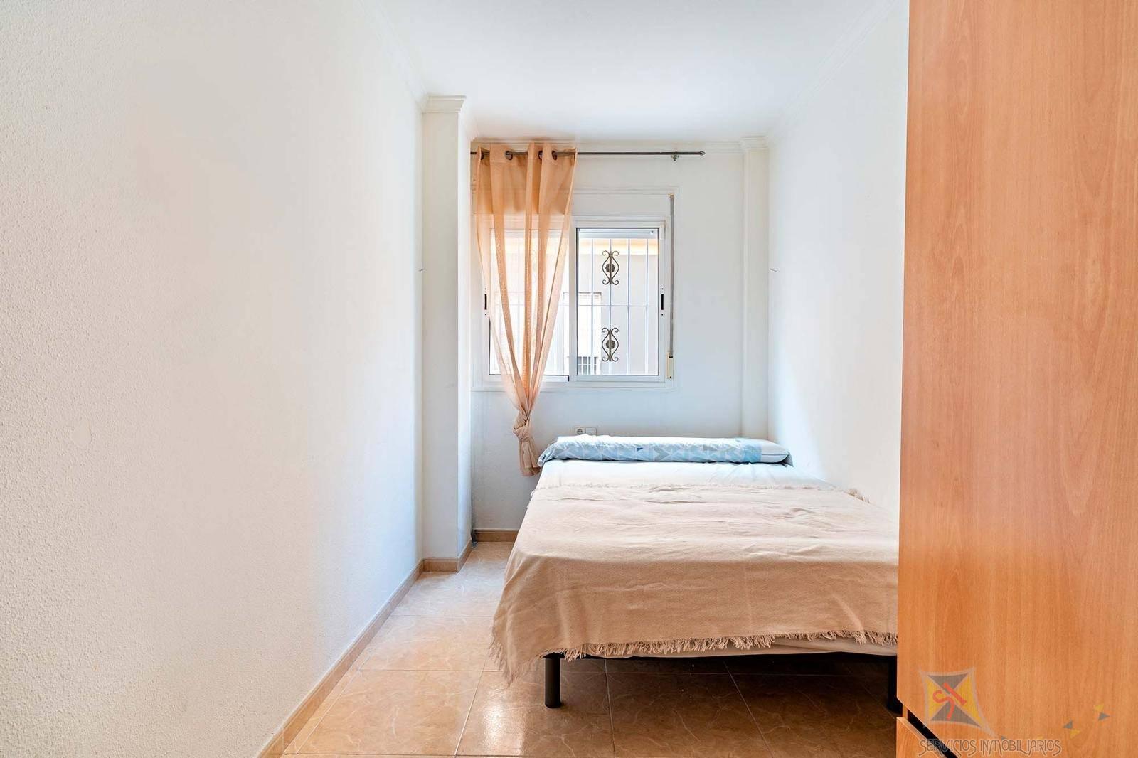 For sale of ground floor in Roquetas de Mar