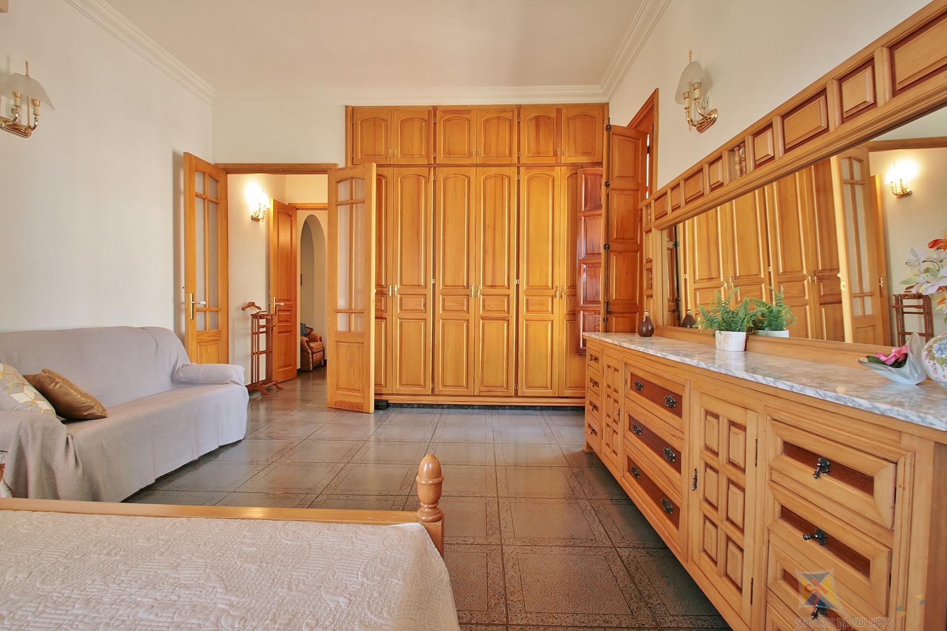 Venta de villa en Níjar