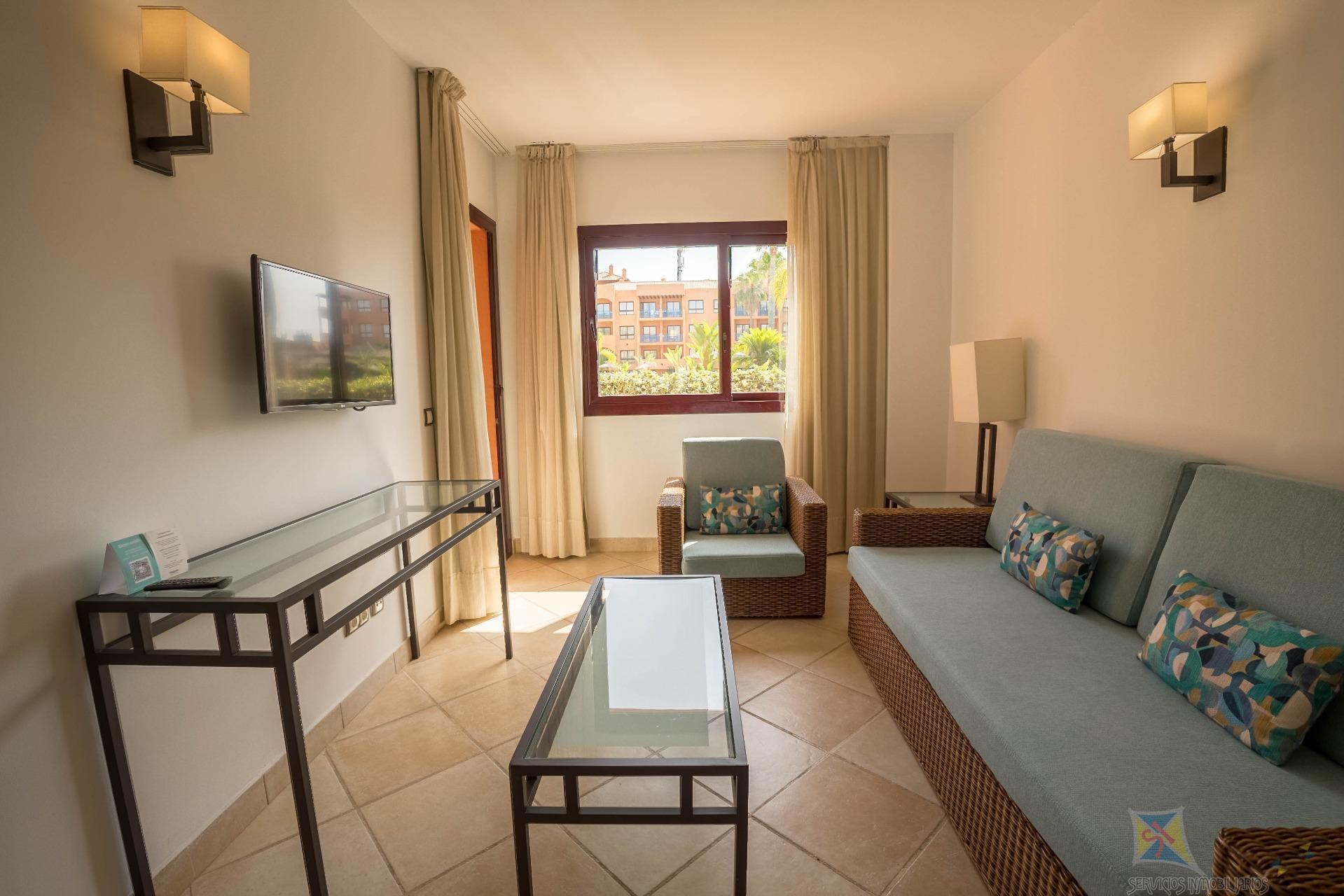 For sale of flat in Benahavís