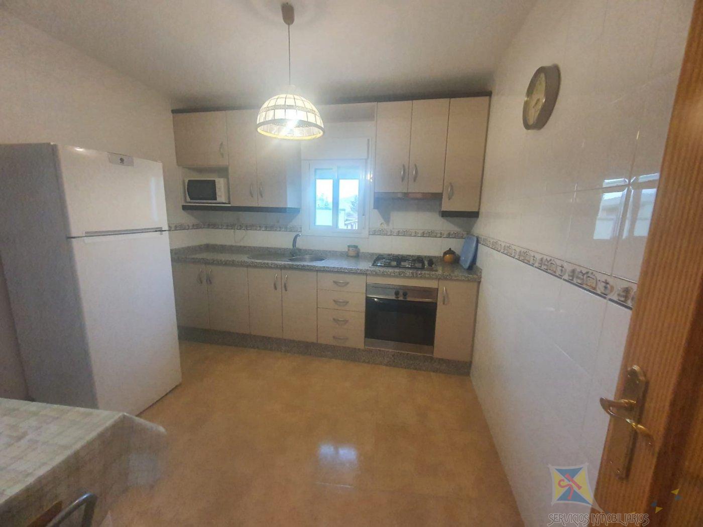 For sale of house in Fondon