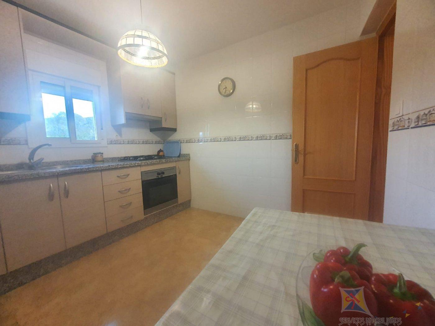 For sale of house in Fondon