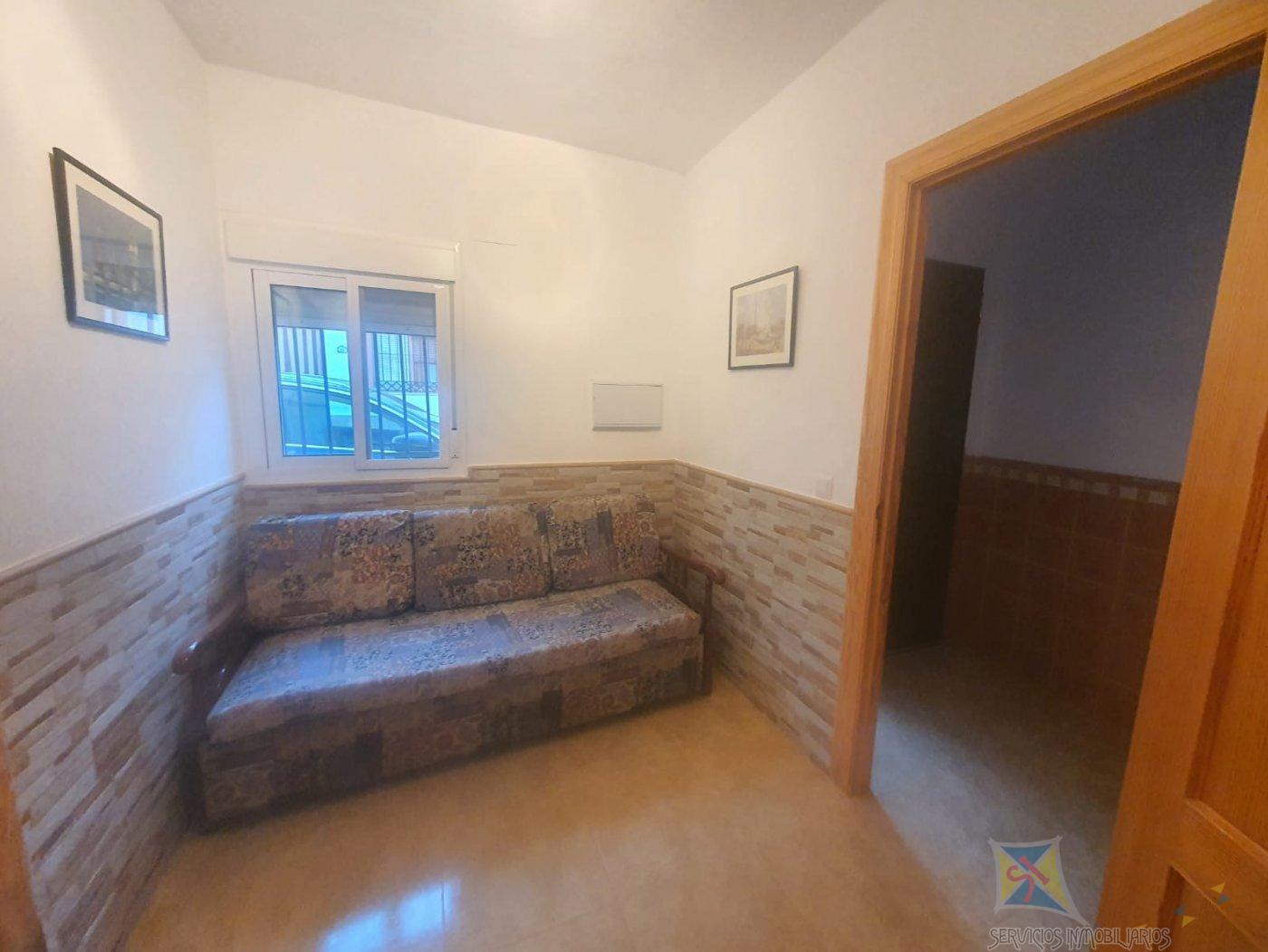 For sale of house in Fondon