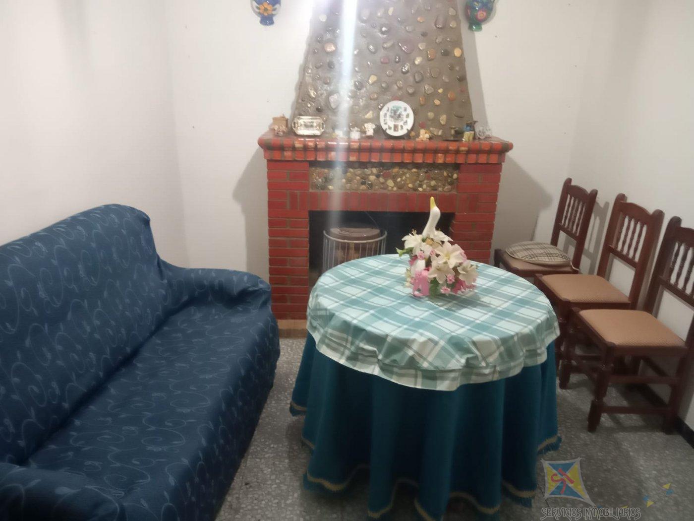 For sale of house in Fondon