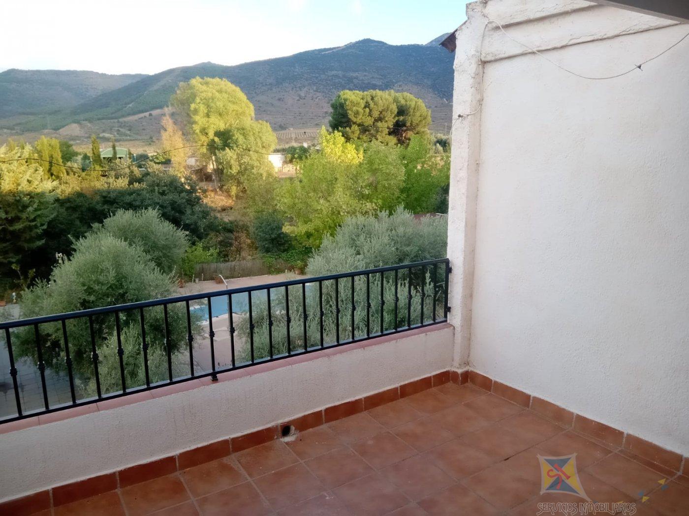 For sale of house in Fondon